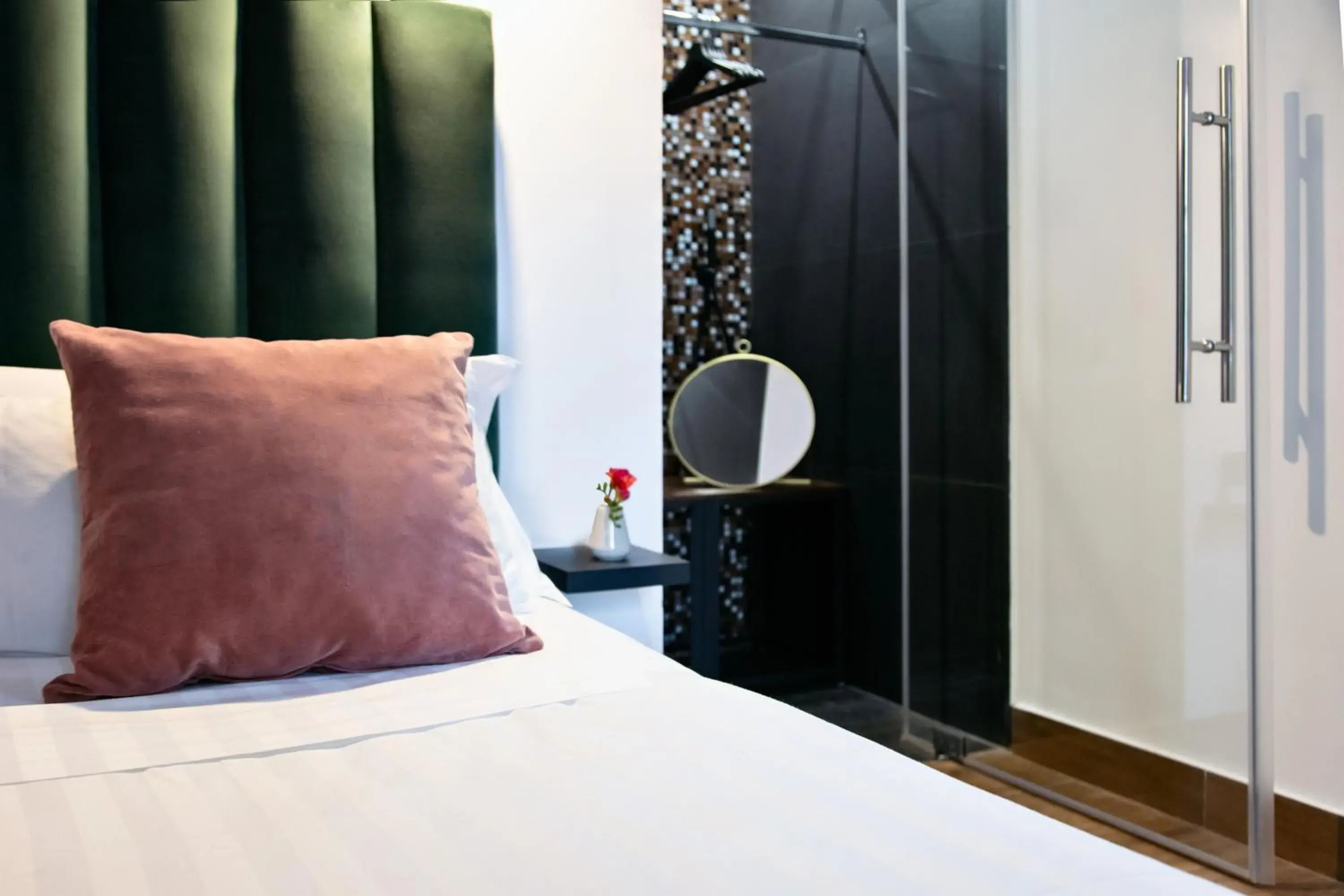 King Room with Balcony in Residenza Toledo King Room with Balcony in Residenza Toledo