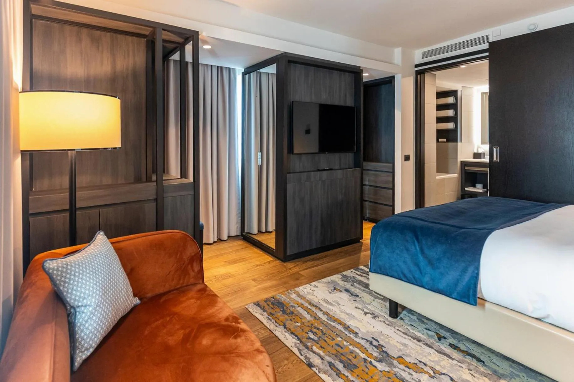 Photo of the whole room, Bed in Crowne Plaza Belgrade by IHG