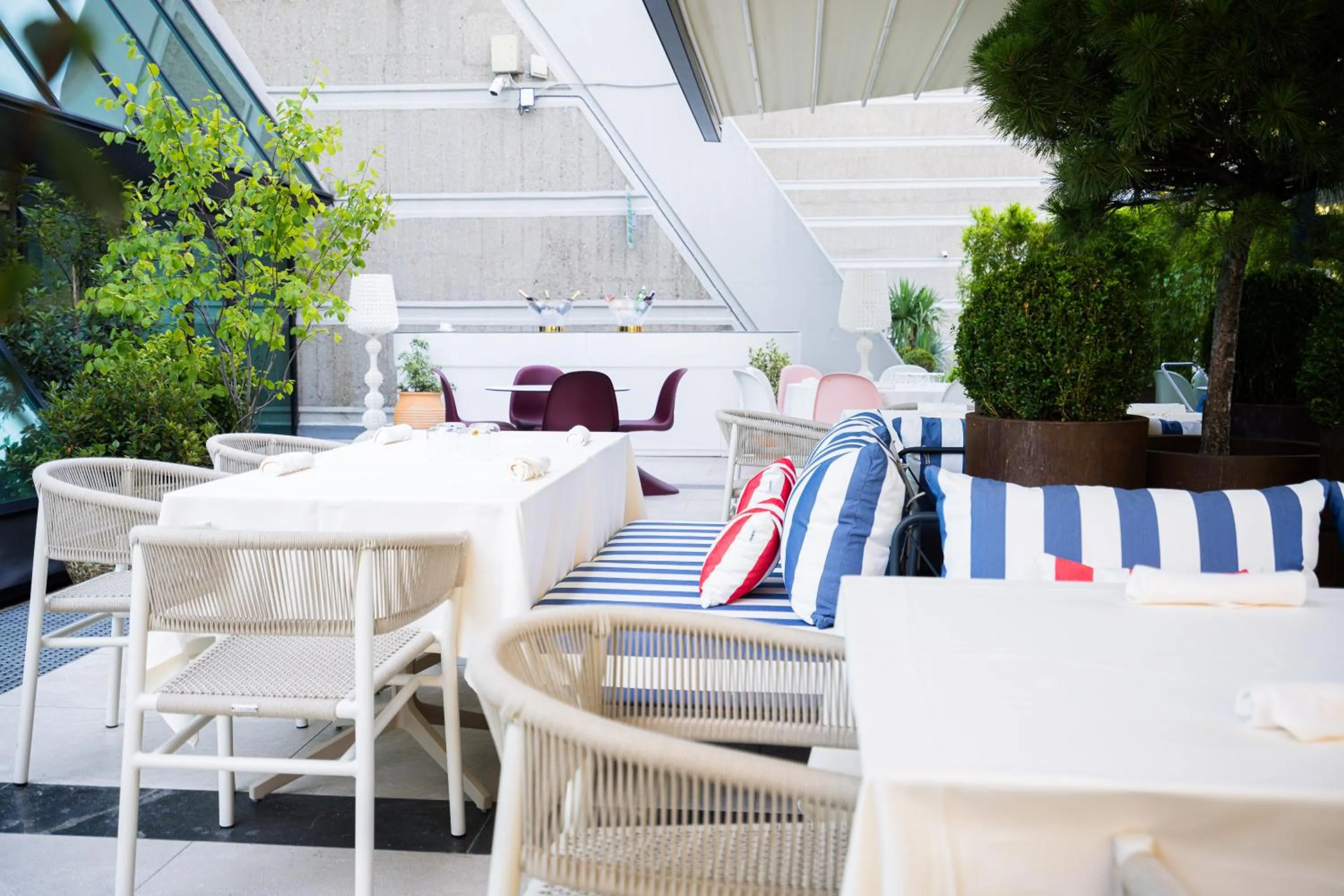 Garden in Crowne Plaza Belgrade by IHG