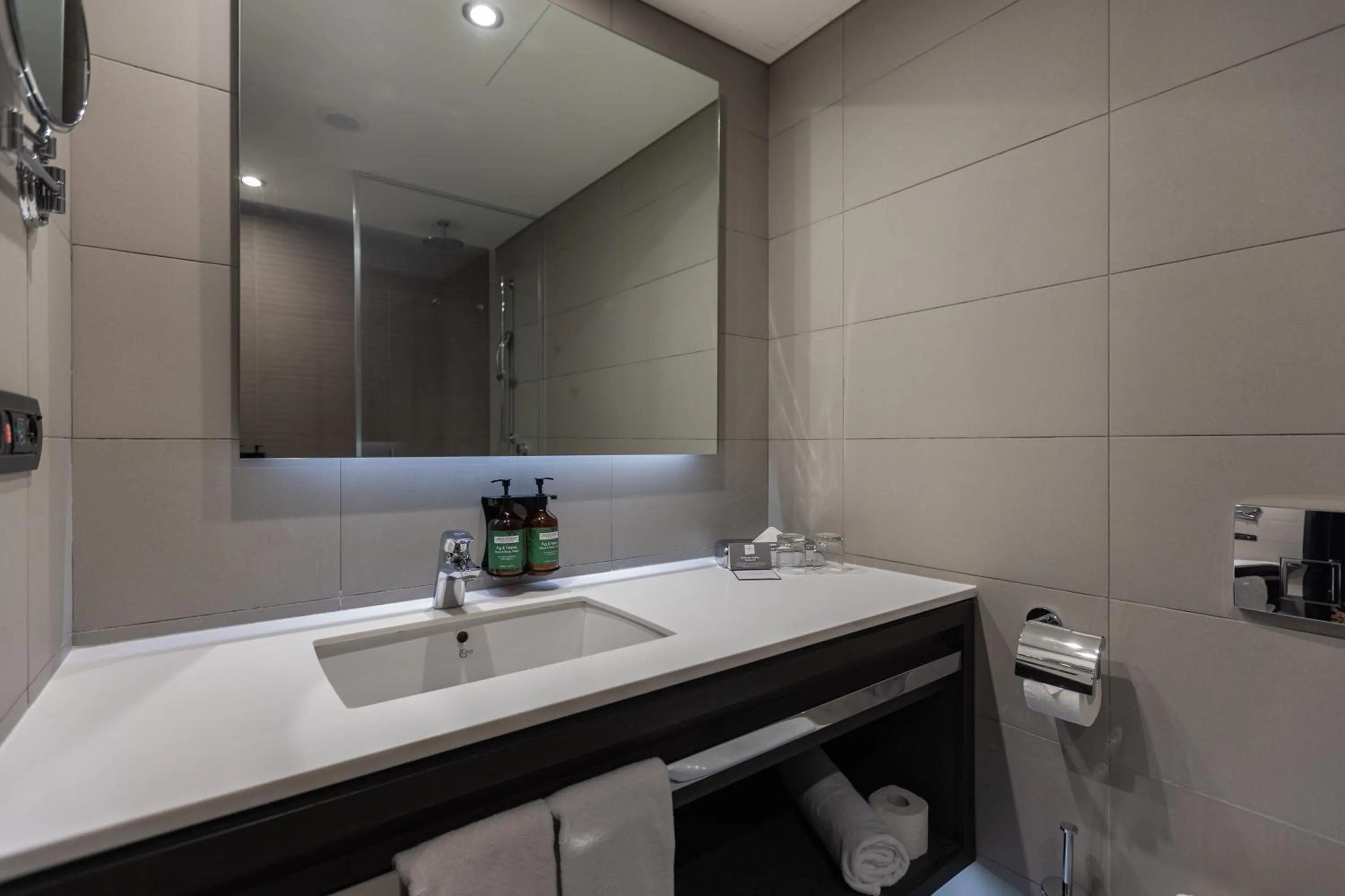 Toilet in Crowne Plaza Belgrade by IHG