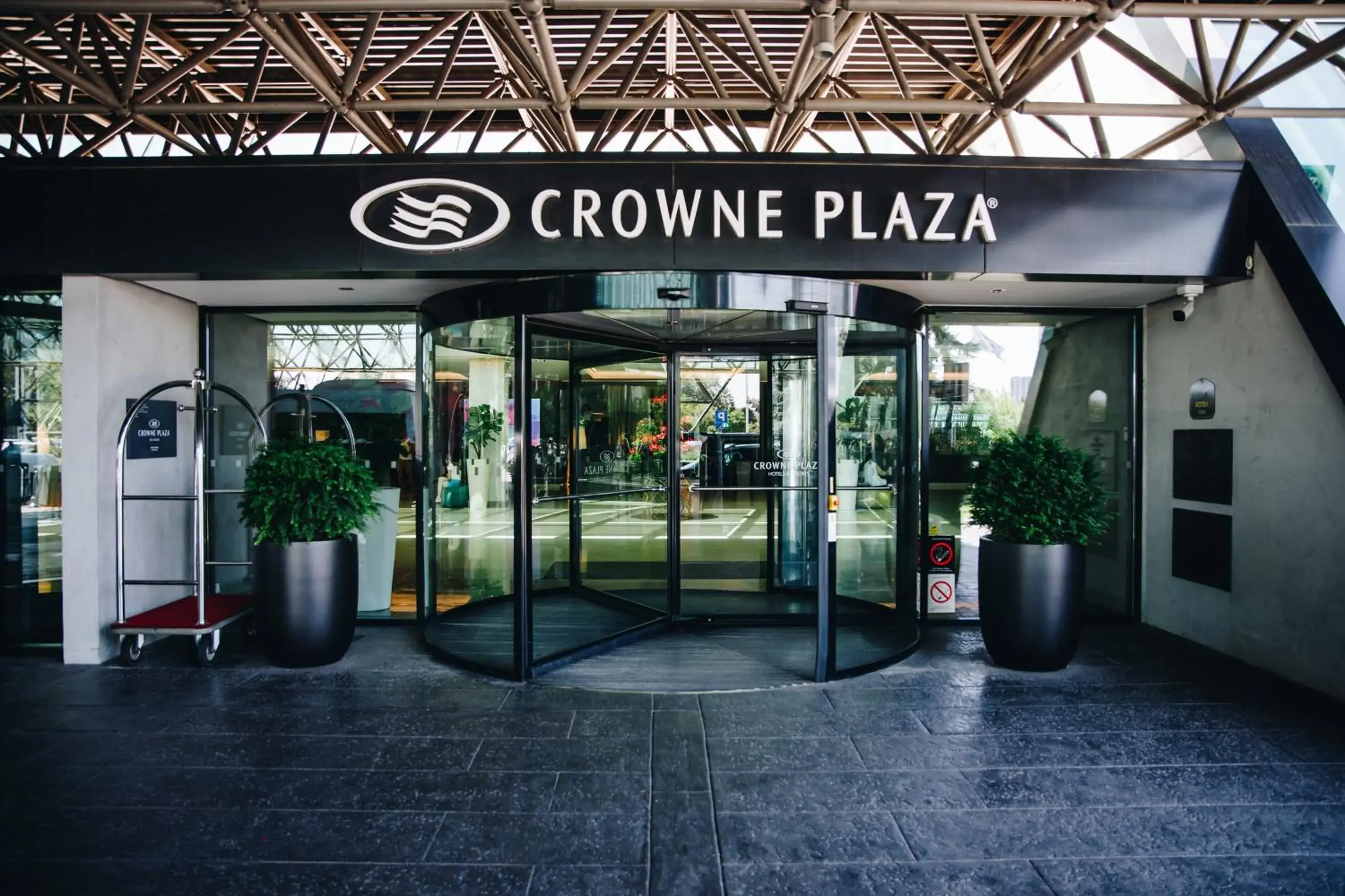 Property building in Crowne Plaza Belgrade by IHG Property building in Crowne Plaza Belgrade by IHG