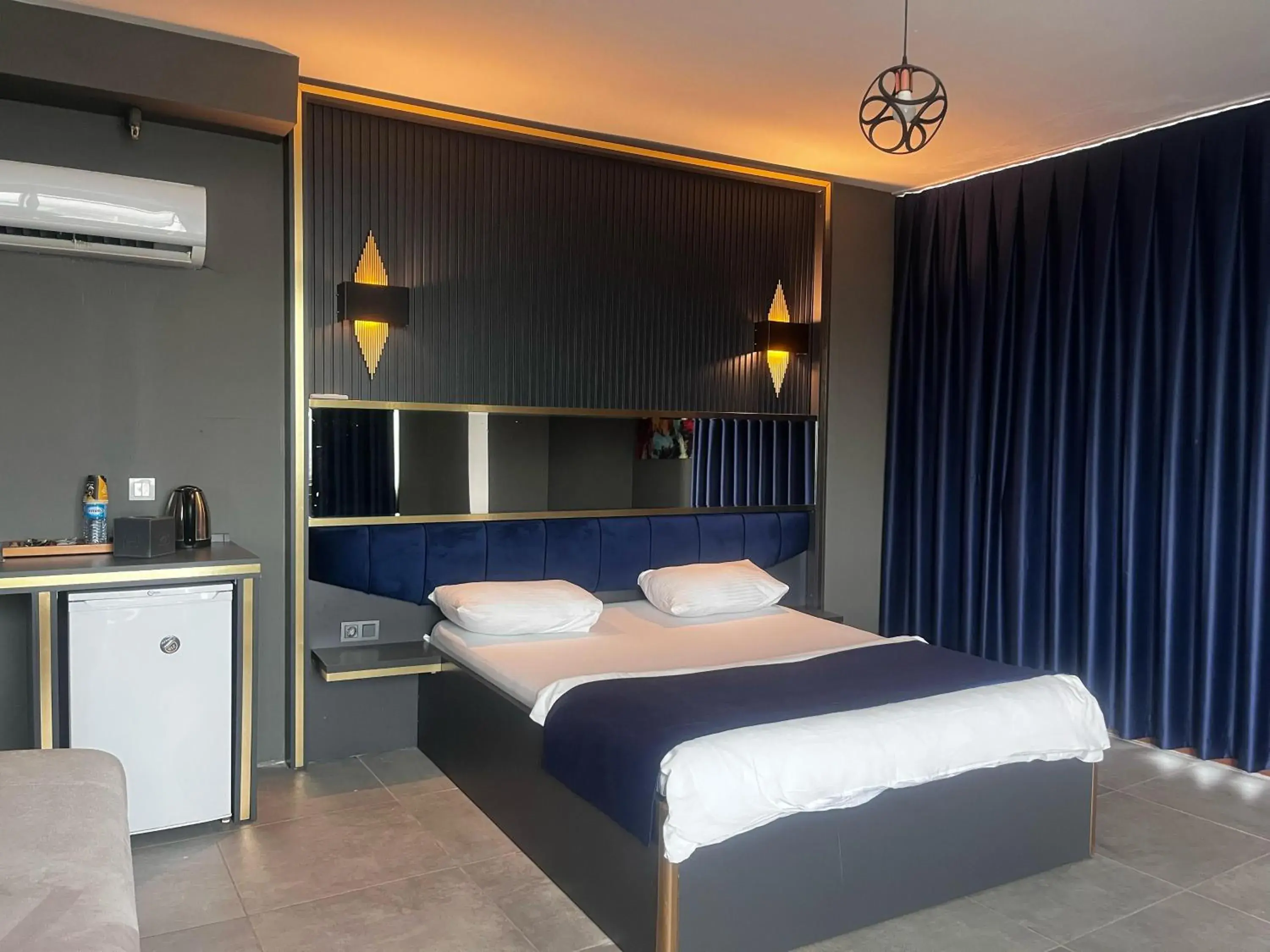 Bed in 216 Hill Suites Bed in 216 Hill Suites