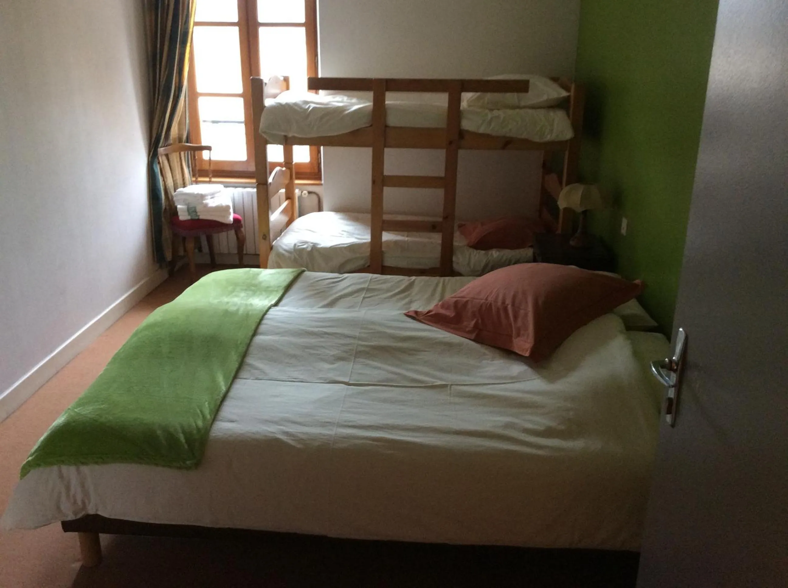 Bedroom in Chambres d'hôtes - Domaine de la Grangeotte