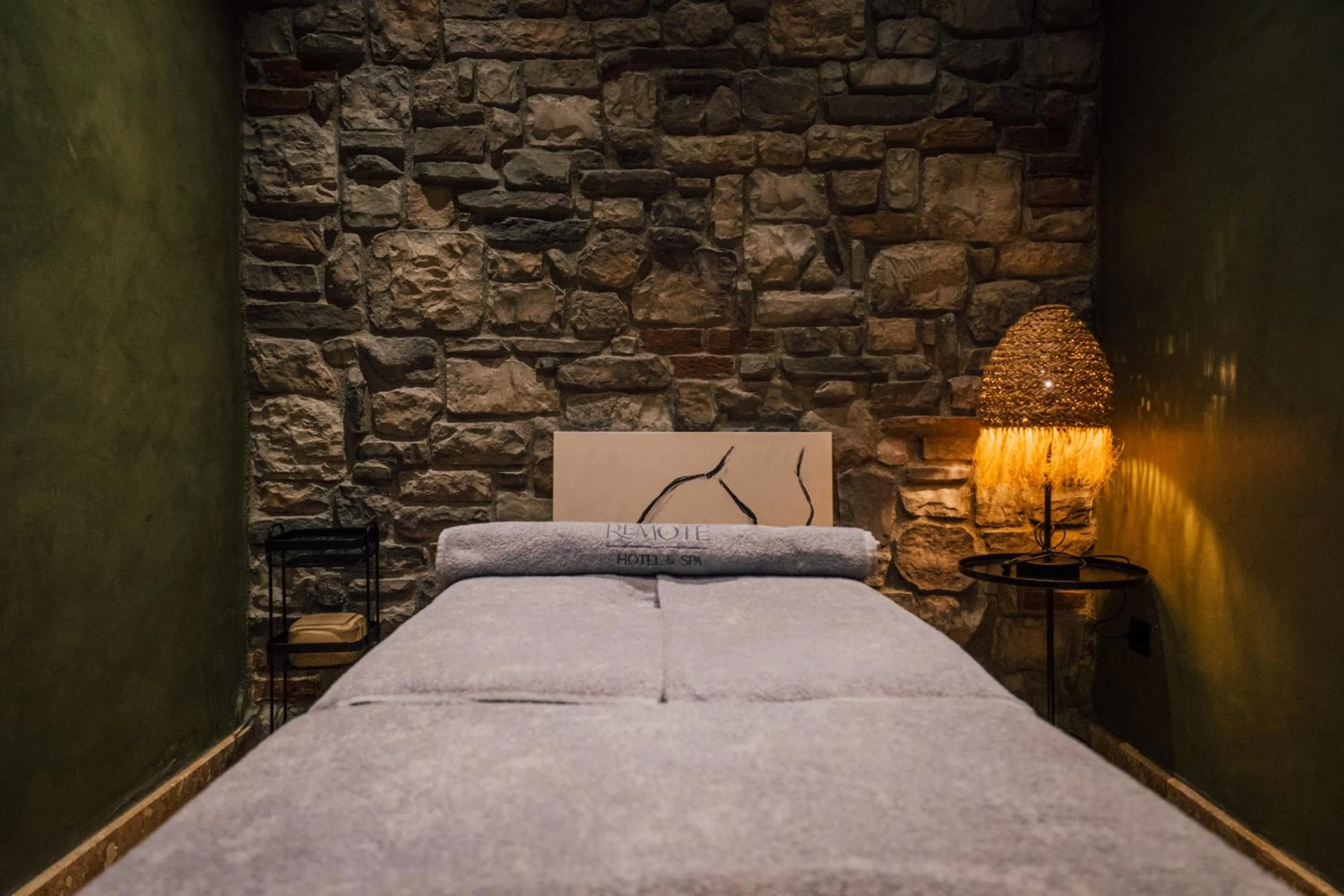 Massage in The Remote Hotel