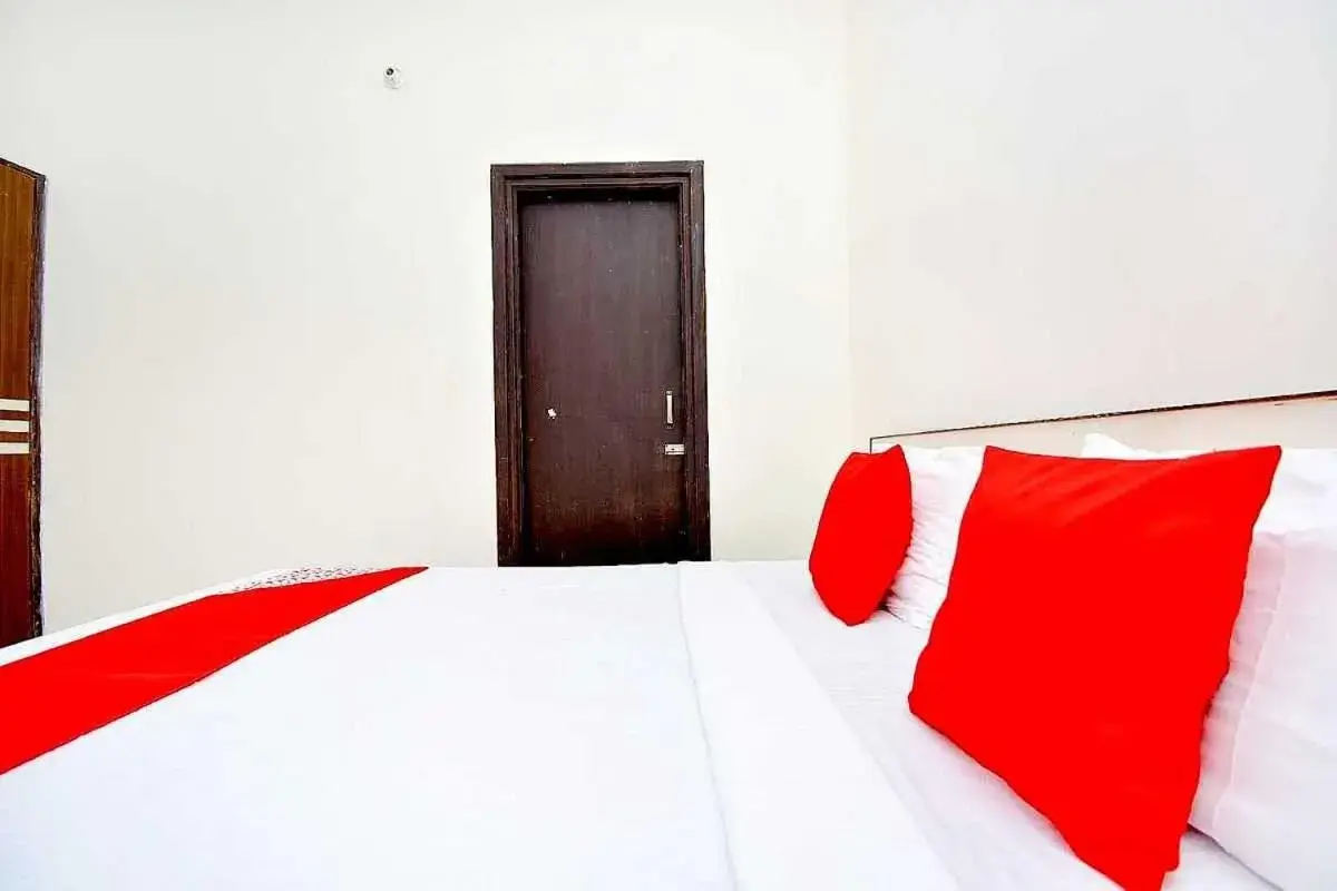 Bedroom, Bed in Hotel O Prince Paradise Bedroom, Bed in Hotel O Prince Paradise