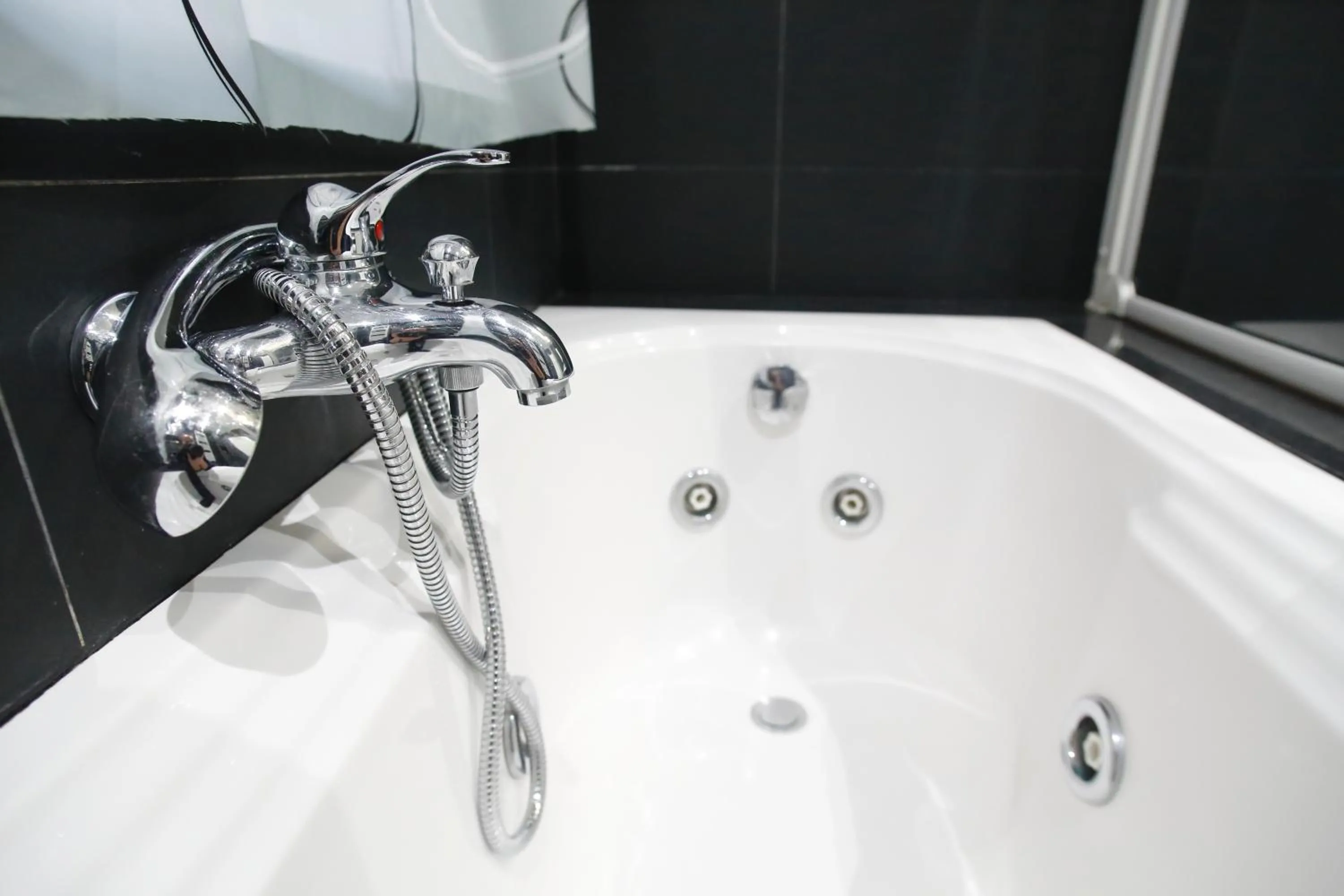 Bathroom in The Queen Luxury Apartments - Villa Cortina