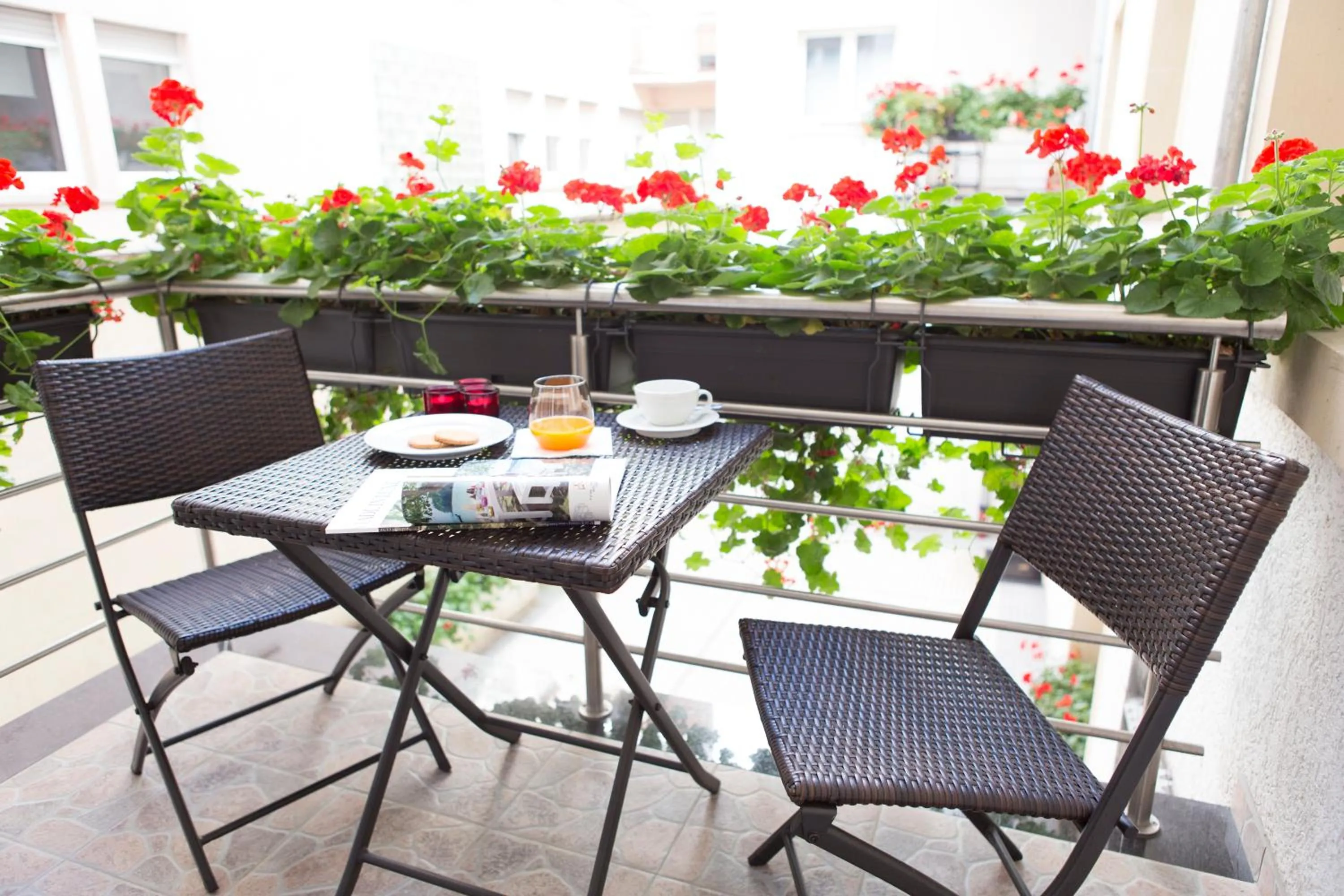 Balcony/Terrace in The Queen Luxury Apartments - Villa Cortina