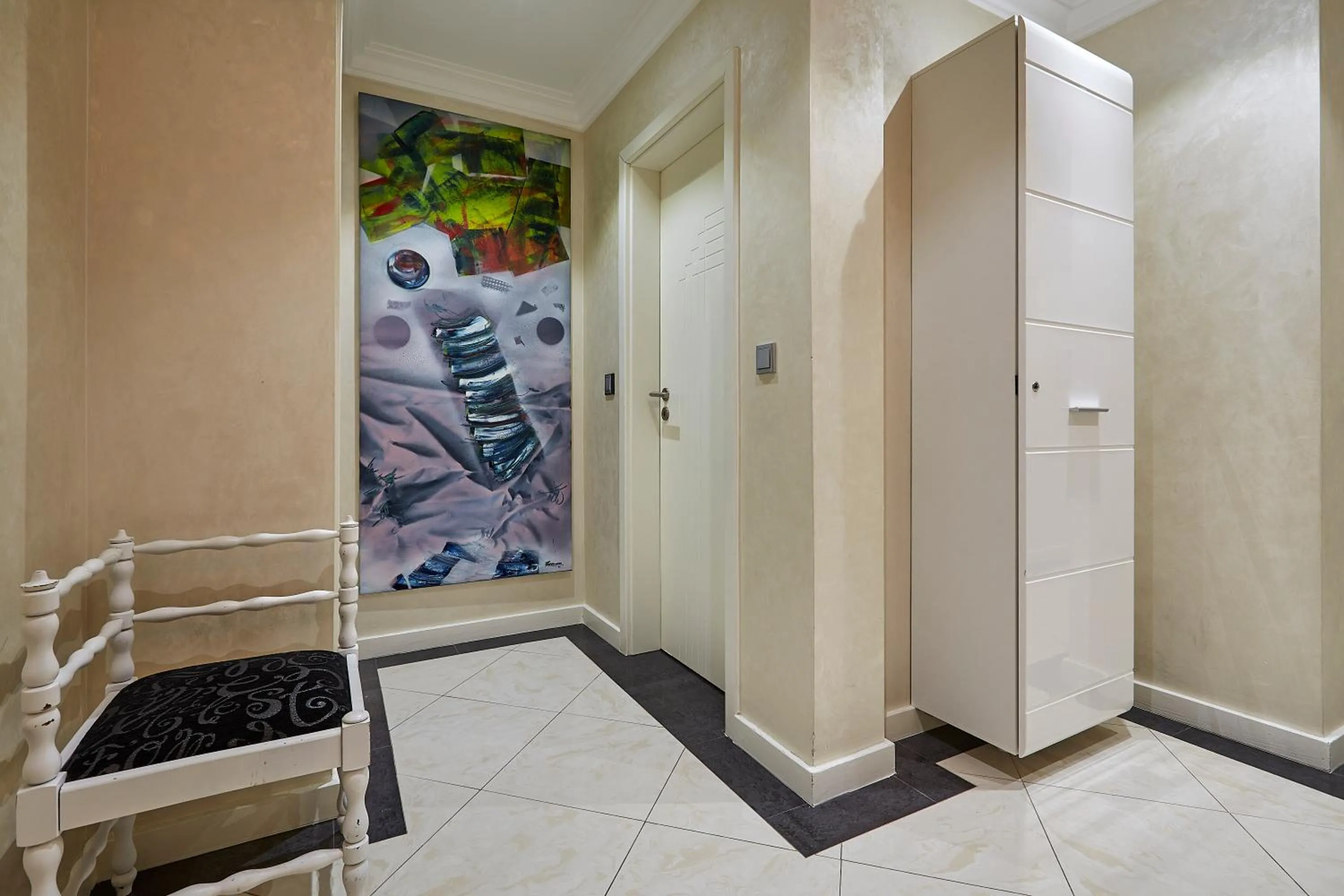 Facade/entrance in The Queen Luxury Apartments - Villa Cortina
