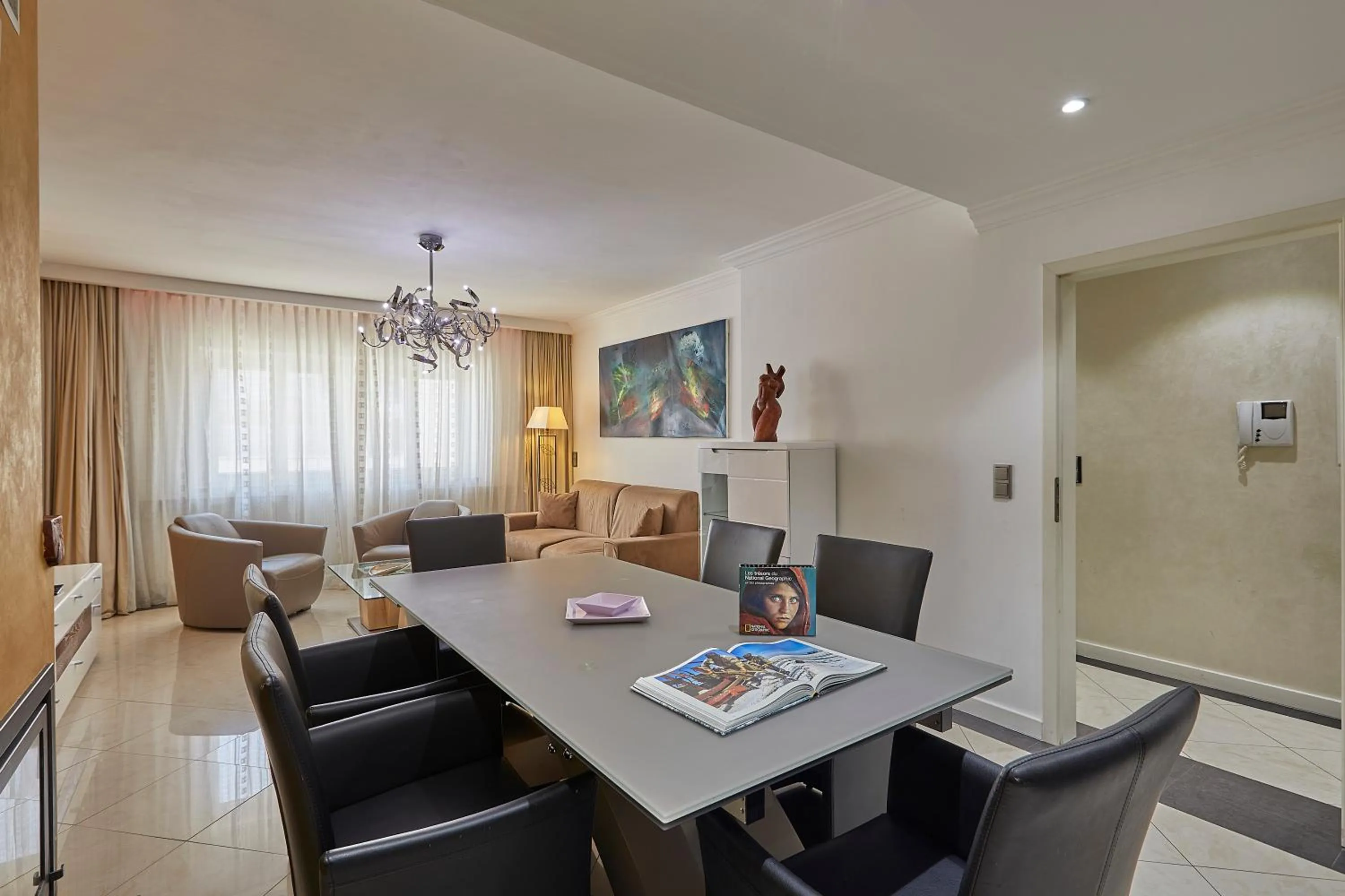 Seating area in The Queen Luxury Apartments - Villa Cortina