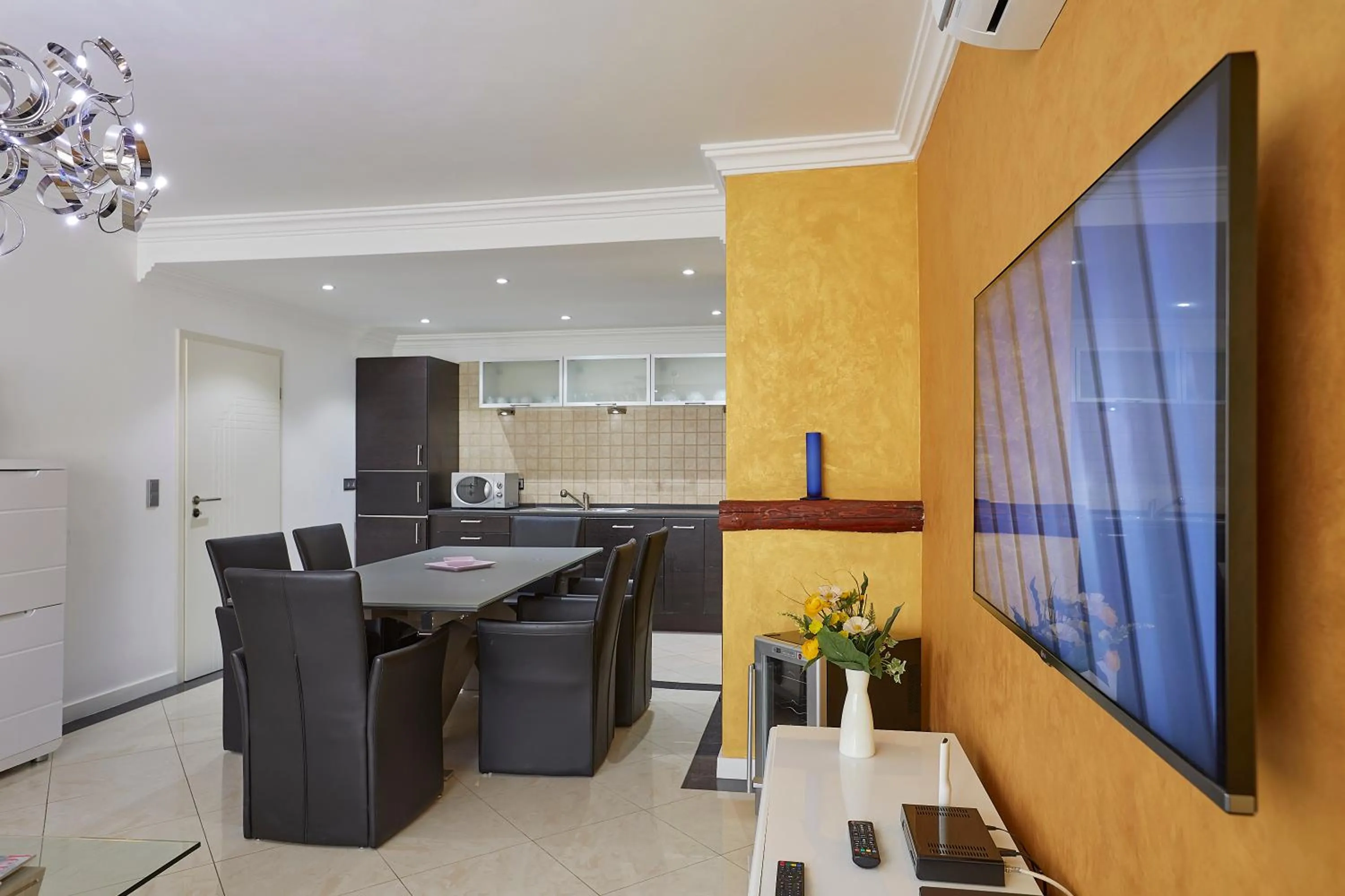 Seating area in The Queen Luxury Apartments - Villa Cortina