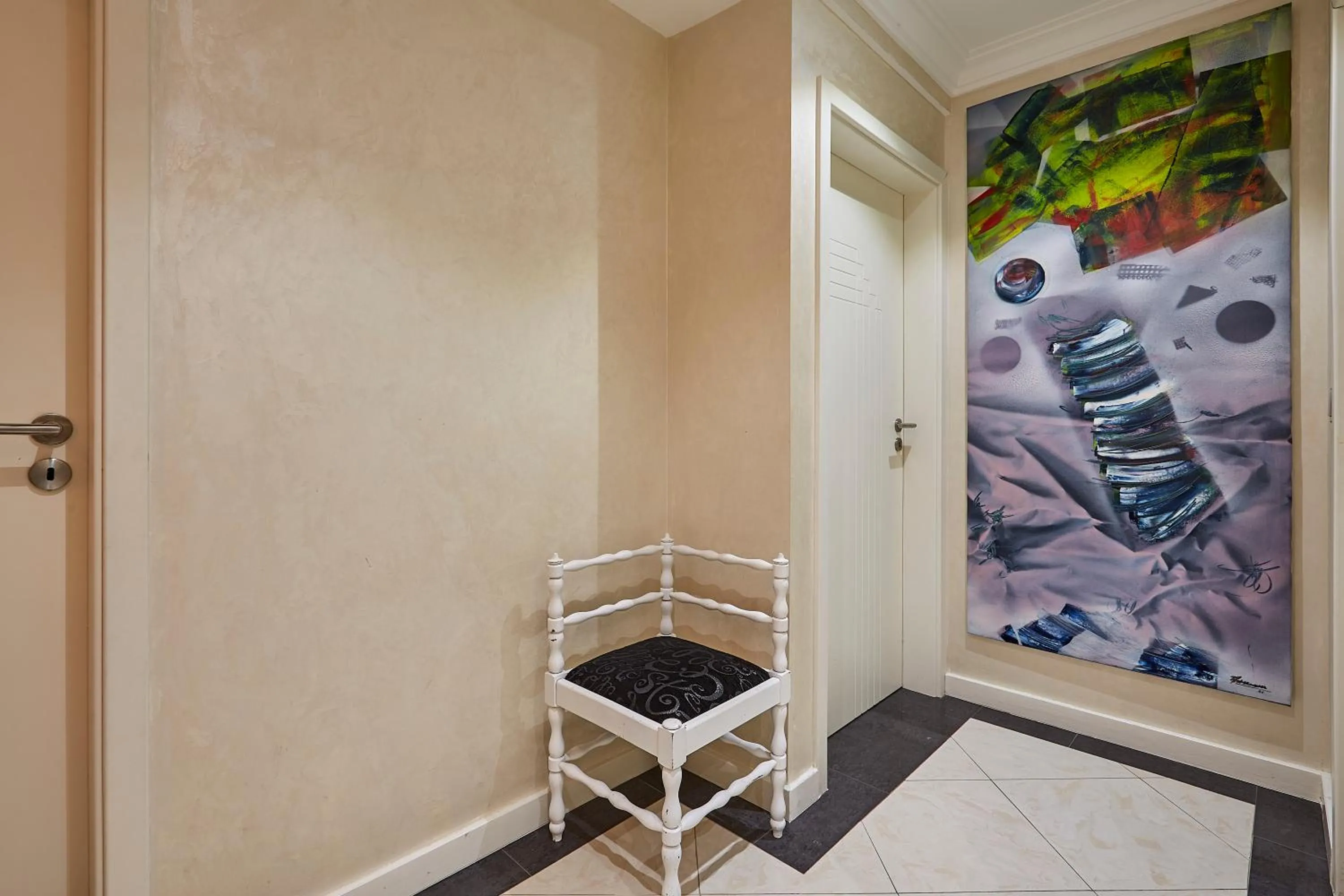 Facade/entrance in The Queen Luxury Apartments - Villa Cortina