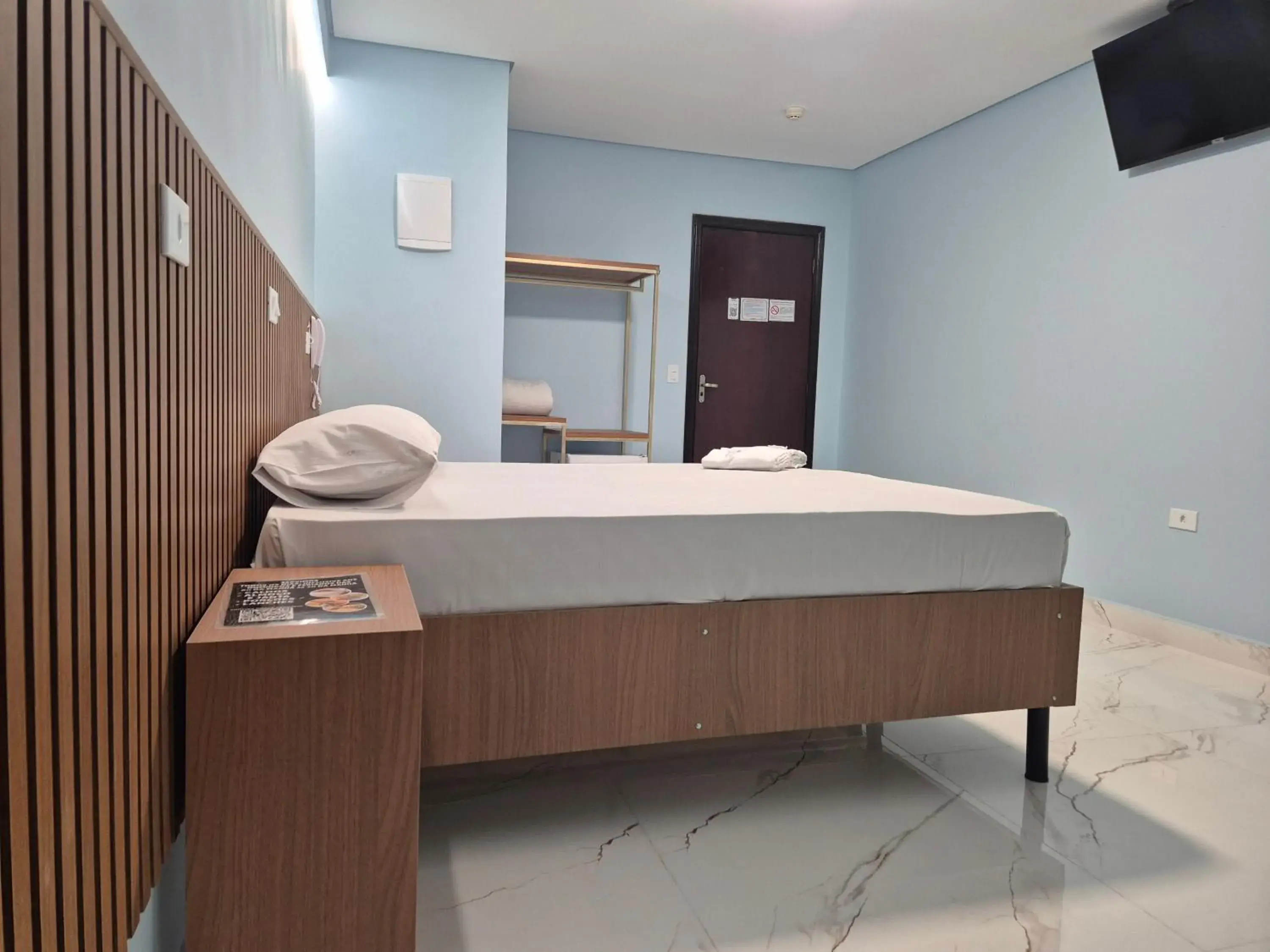 Queen Room - single occupancy in Casablanca Hotel Osasco Queen Room - single occupancy in Casablanca Hotel Osasco