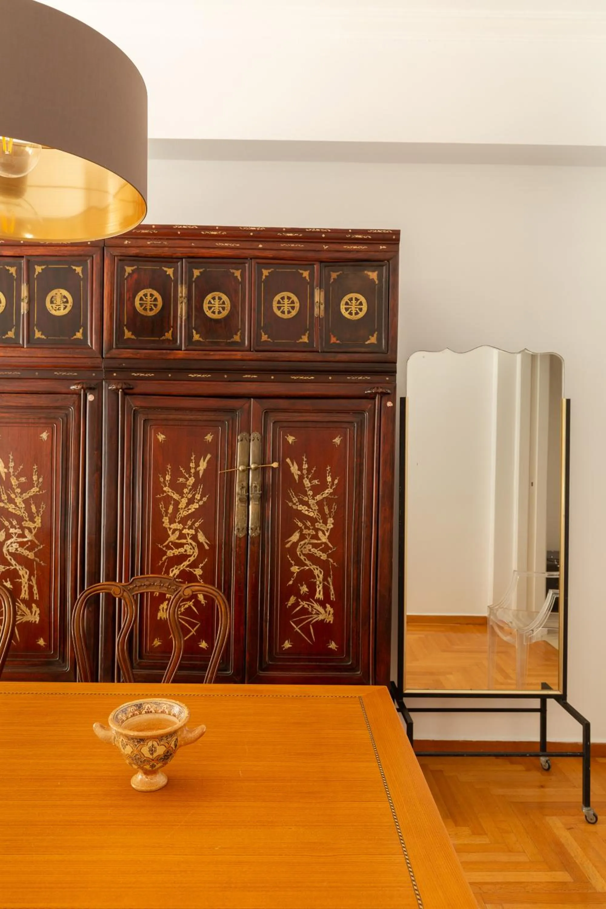 Decorative detail in Vibrant in Pangrati by Athenian Homes