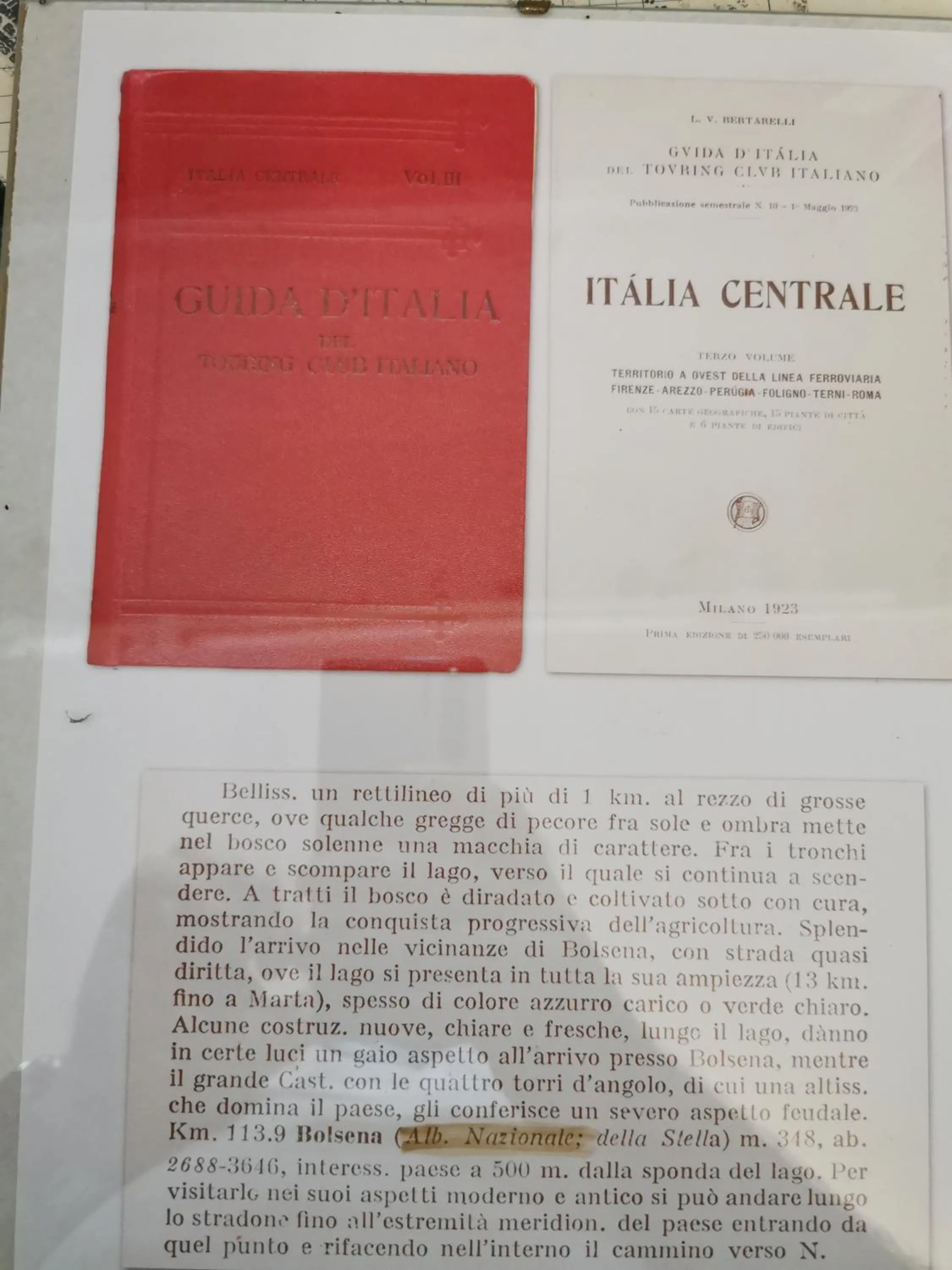 Text overlay in Hotel Nazionale