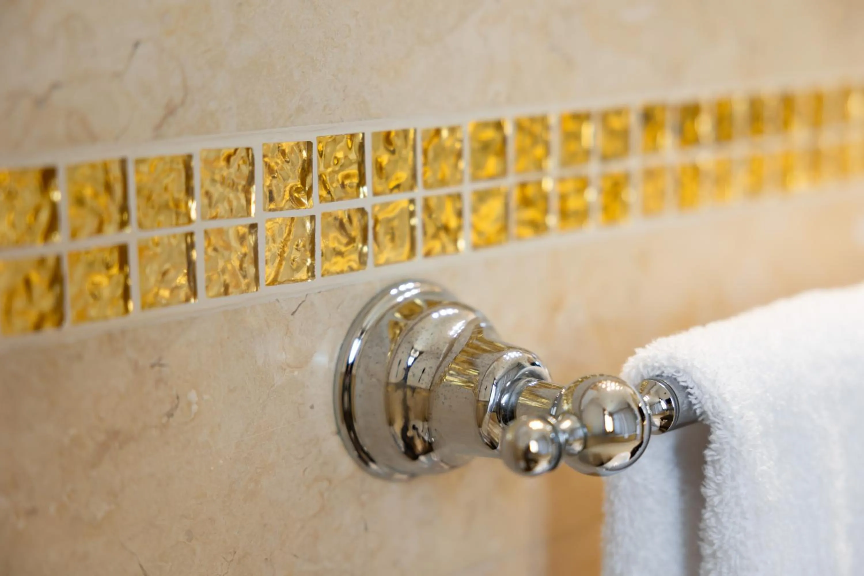 Bathroom in Hotel A La Commedia