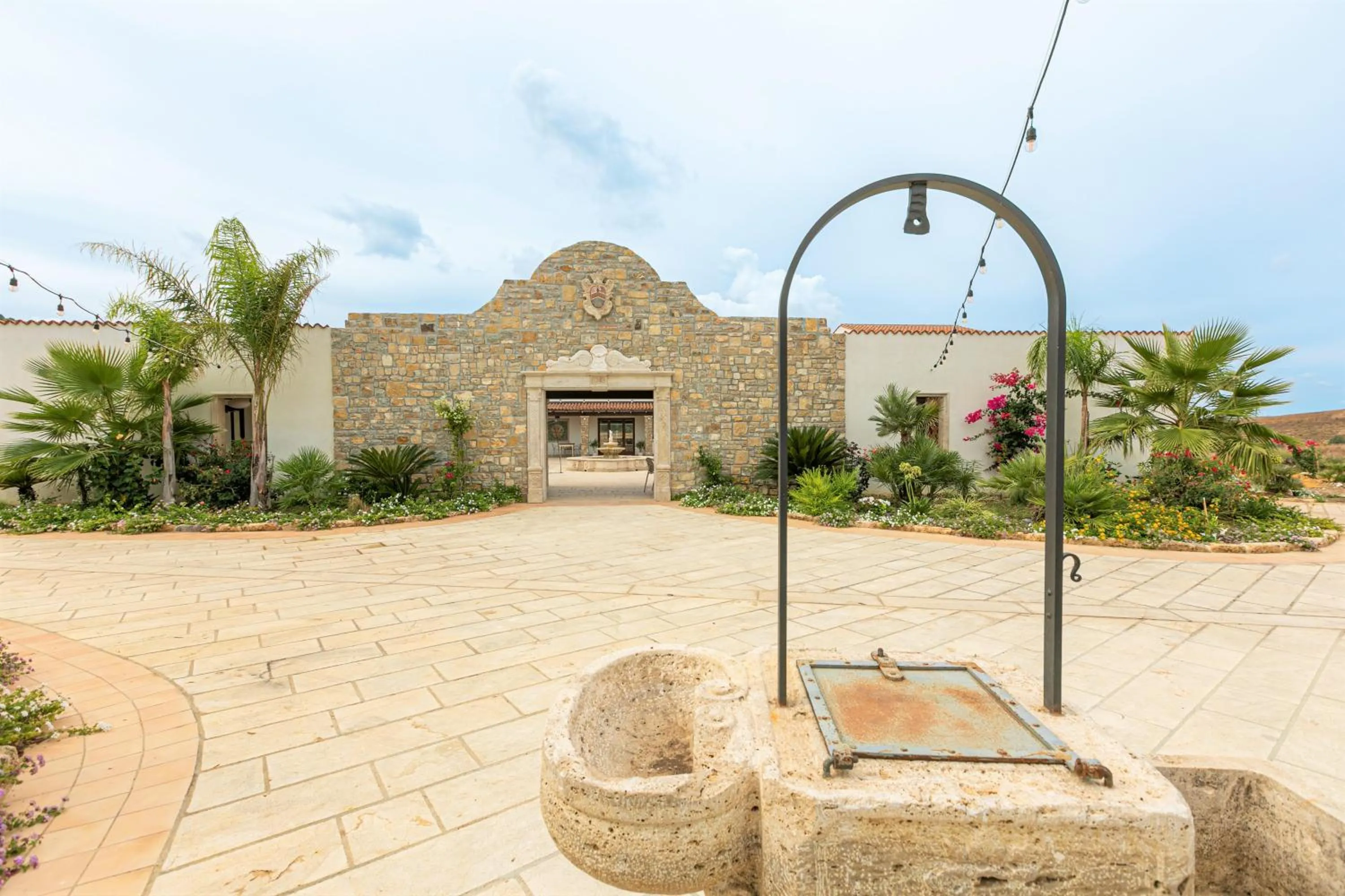 Property building in La Corte del Sole