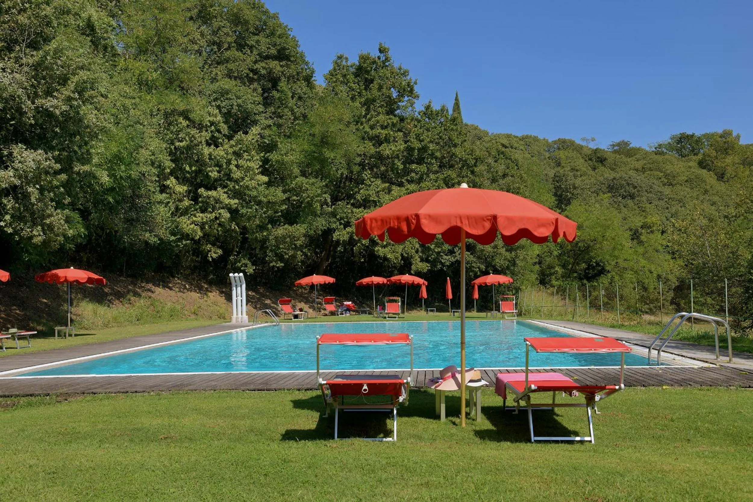 Swimming pool in Frassanelle