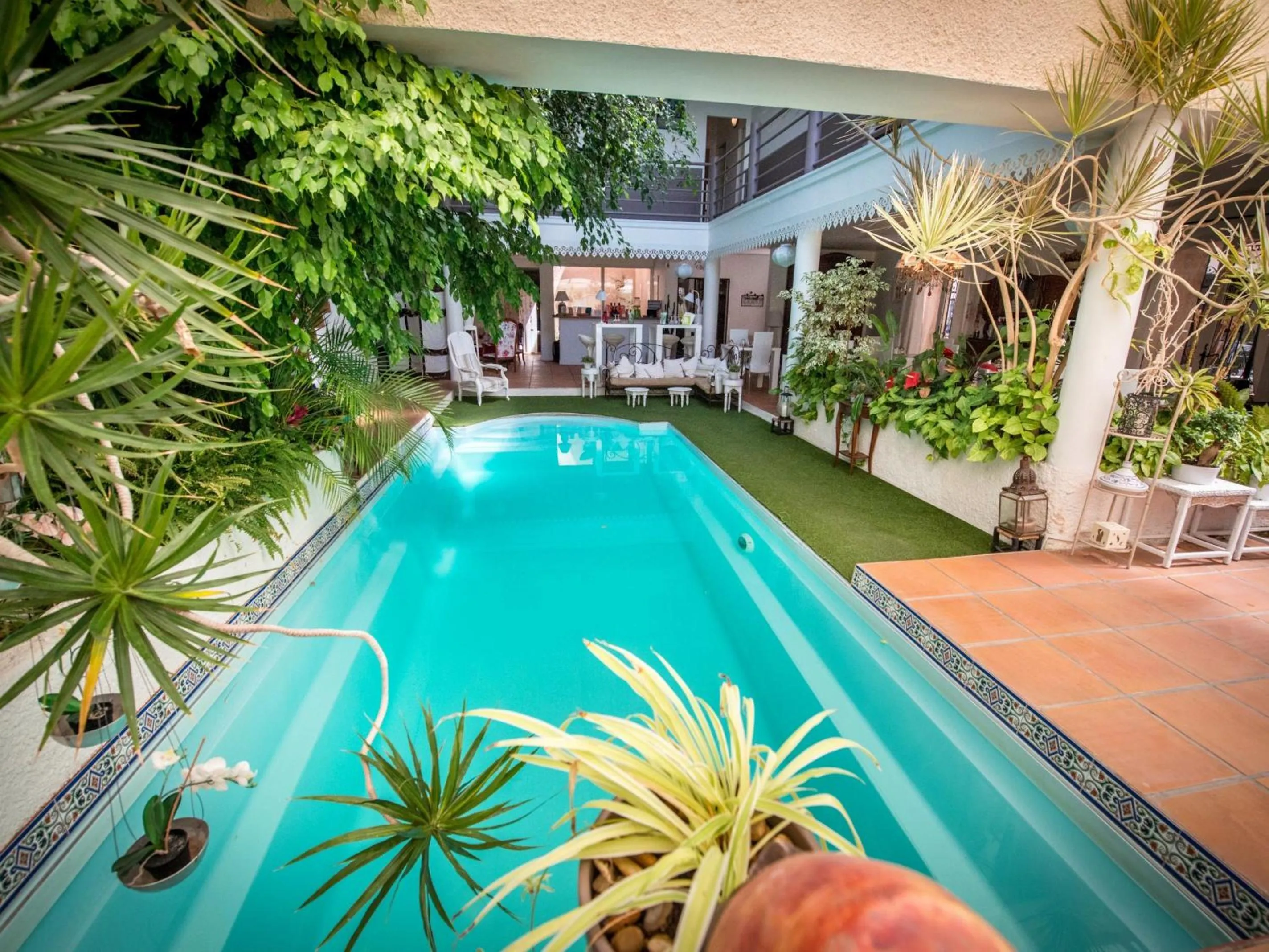 Pool view in Chambre d'Hôtes Villa Ambrosia et Spa
