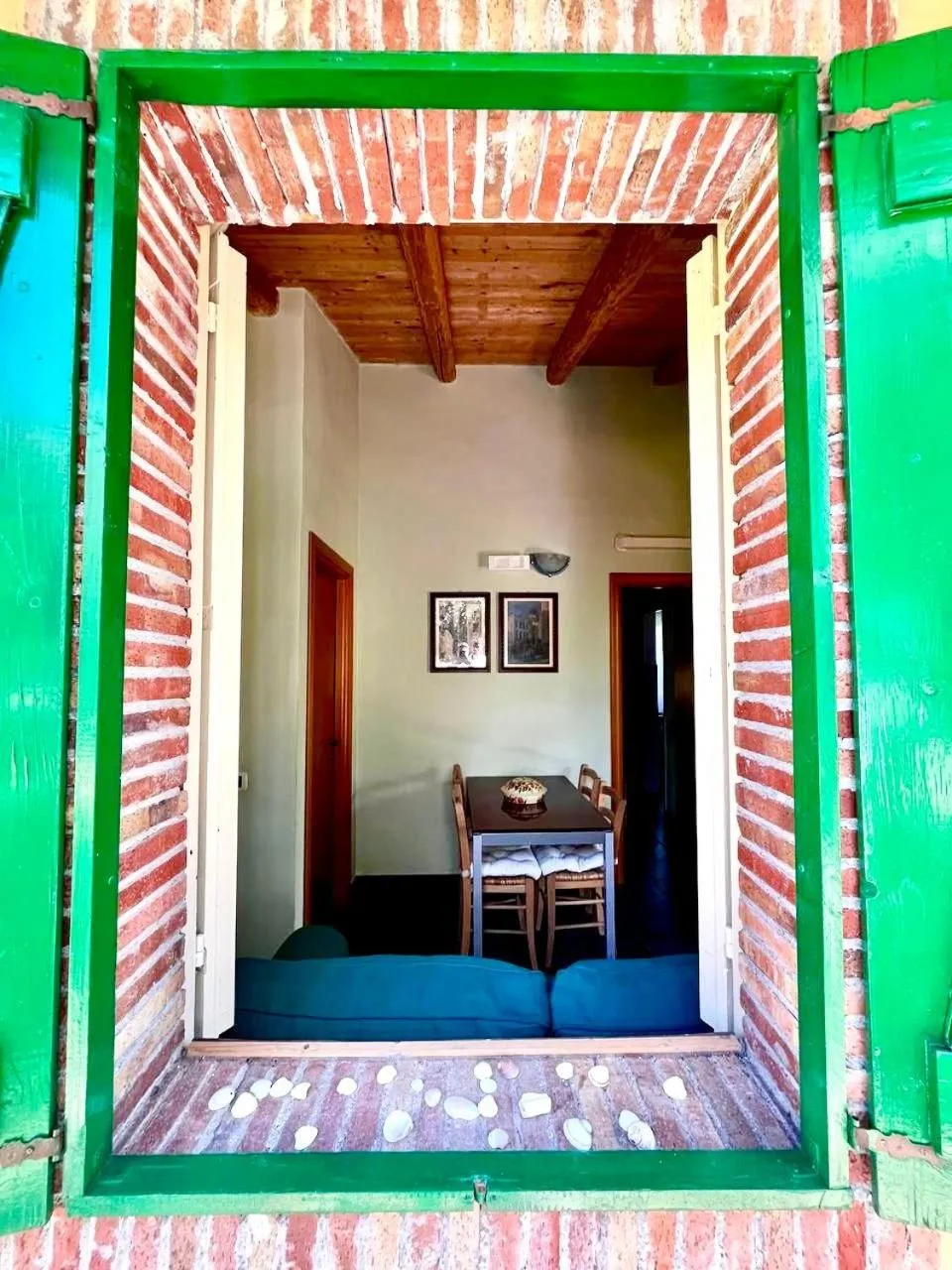 Dining area in Case Di Loco Castro