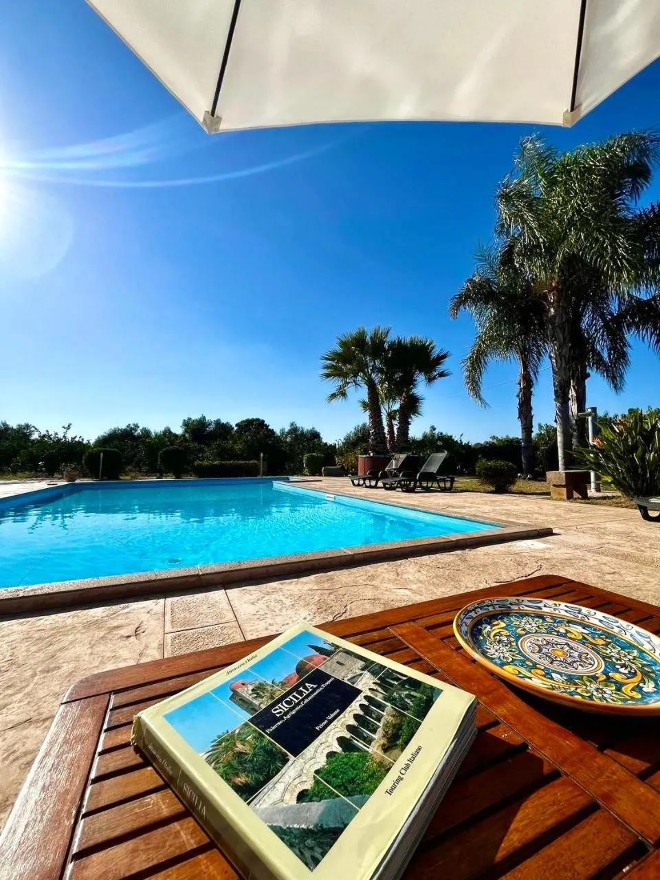 Swimming pool in Case Di Loco Castro