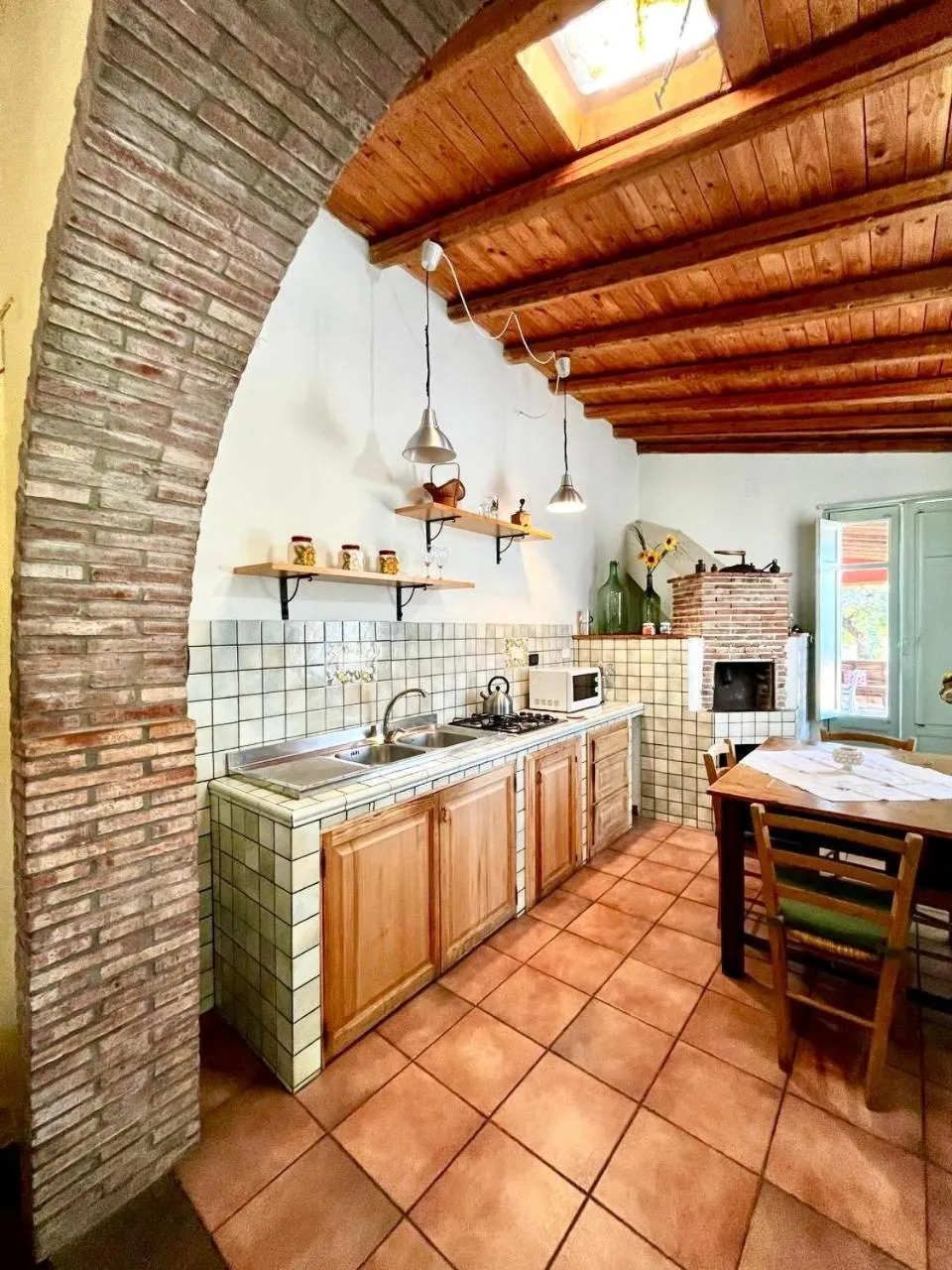Kitchen or kitchenette in Case Di Loco Castro