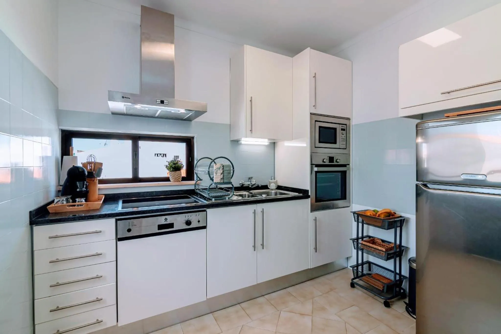 Holiday 1 Bed Apartment with pool in Albufeira