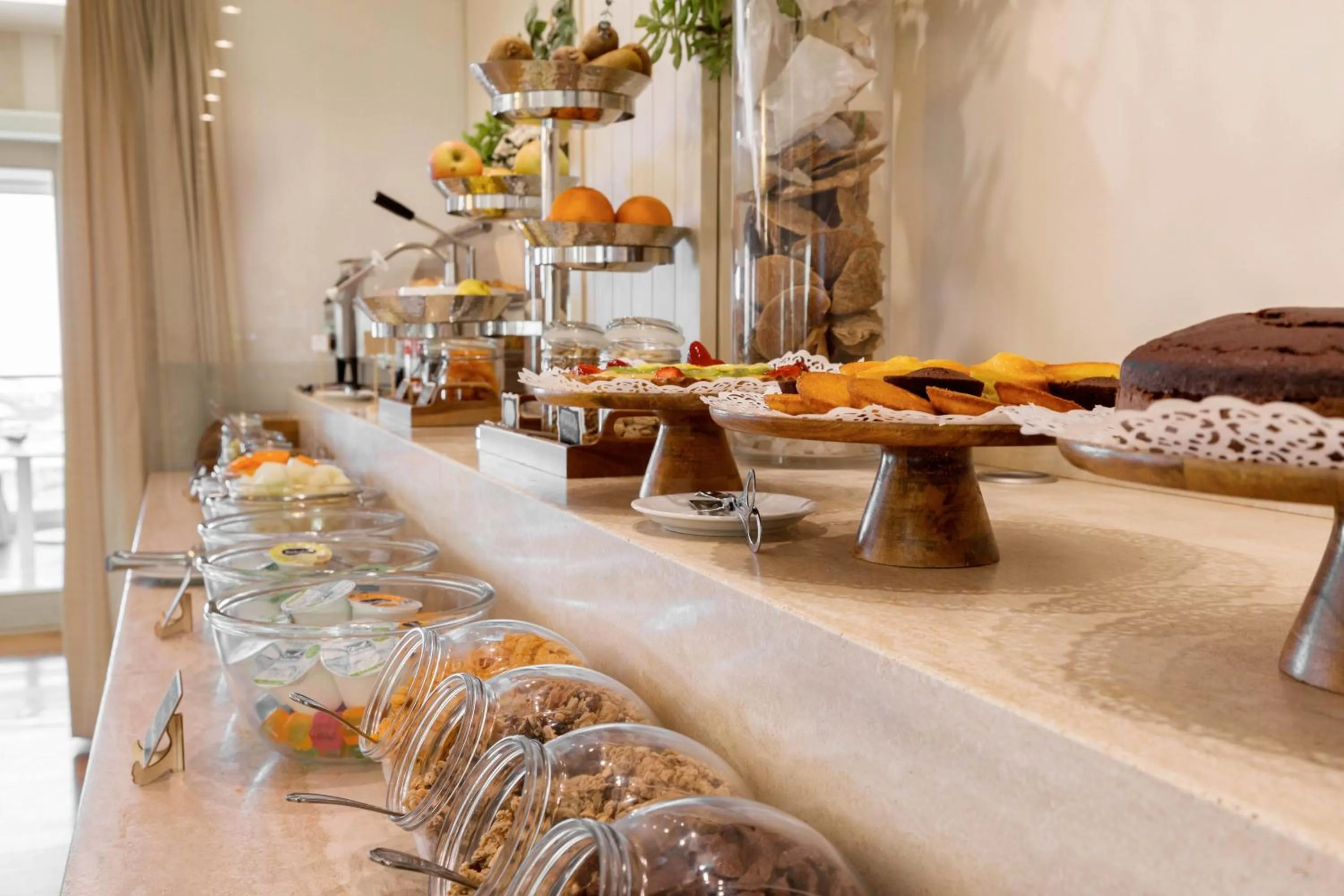 Breakfast in Hotel Catalunya