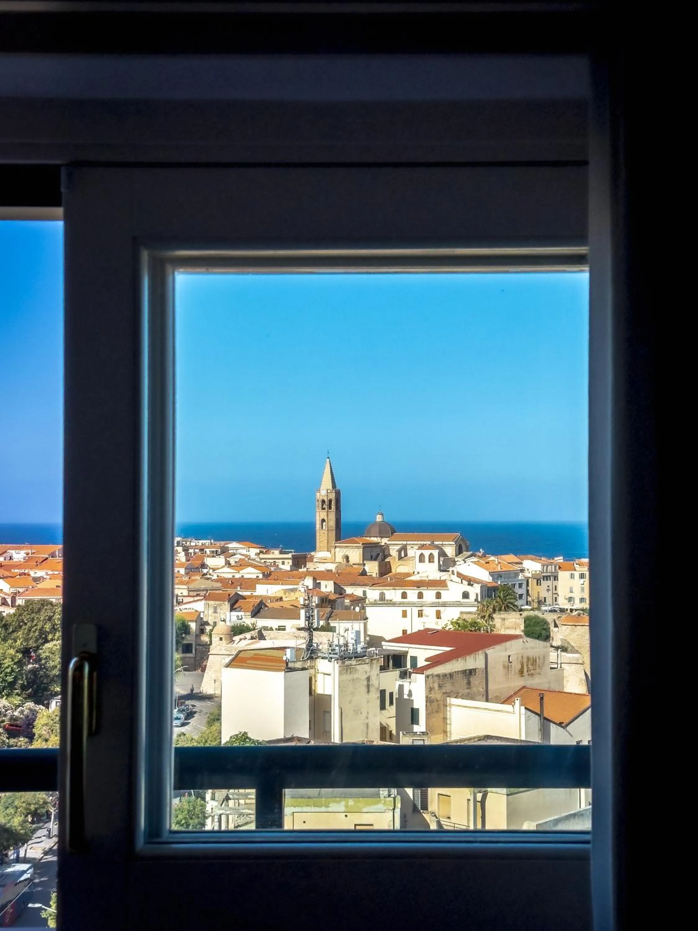 City view in Hotel Catalunya