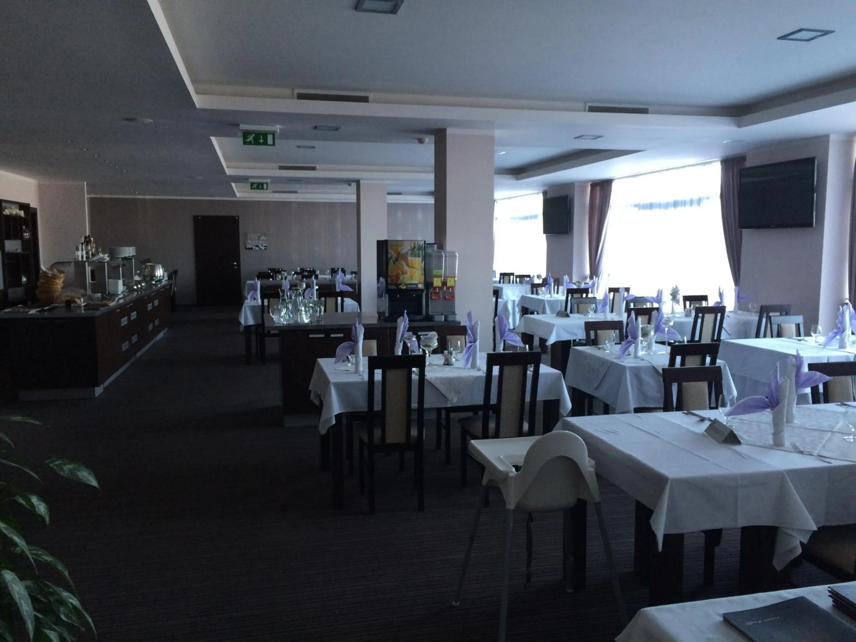 Restaurant/places to eat in Apartman Panorama 805