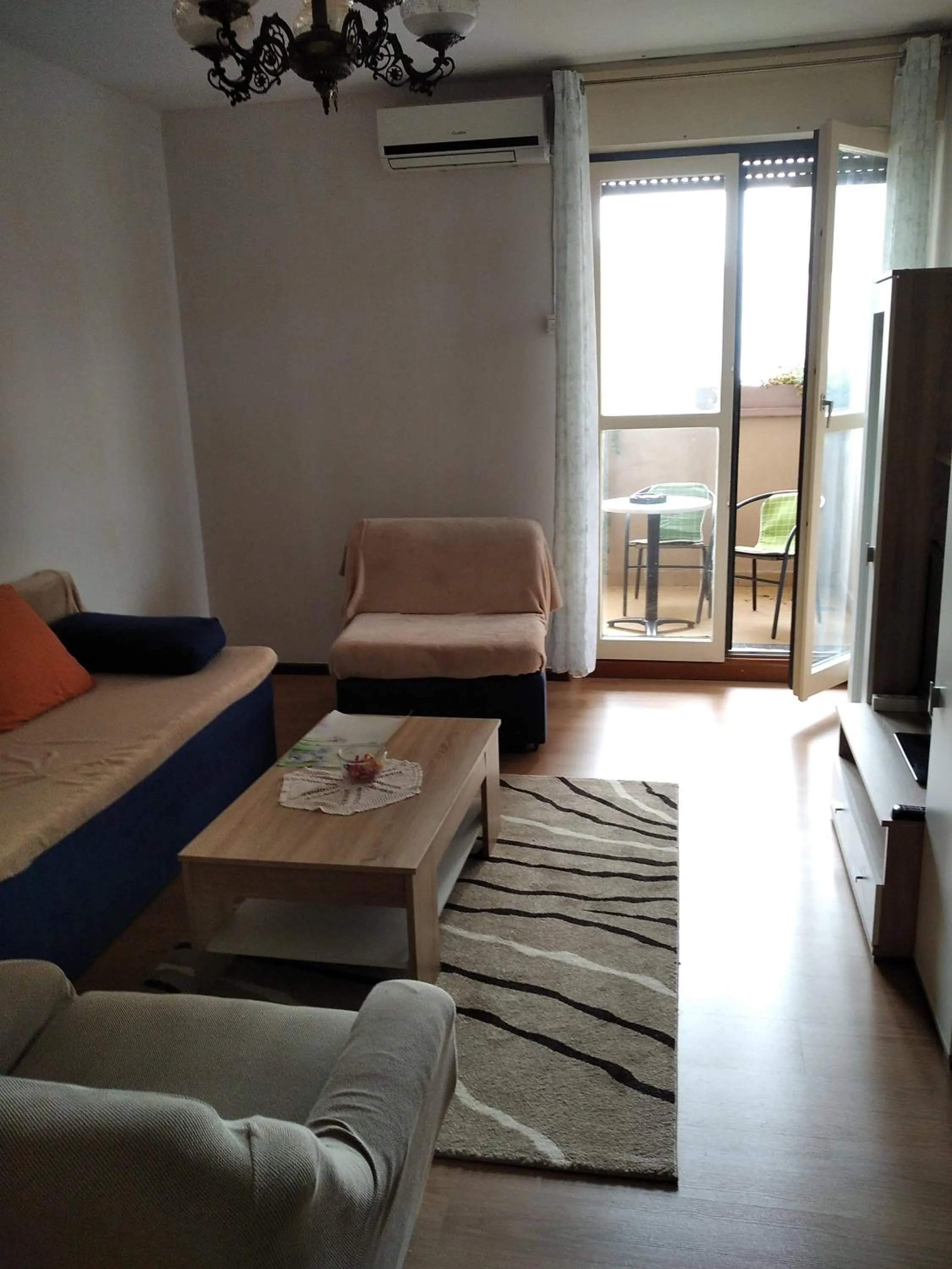Apartments Batovanja