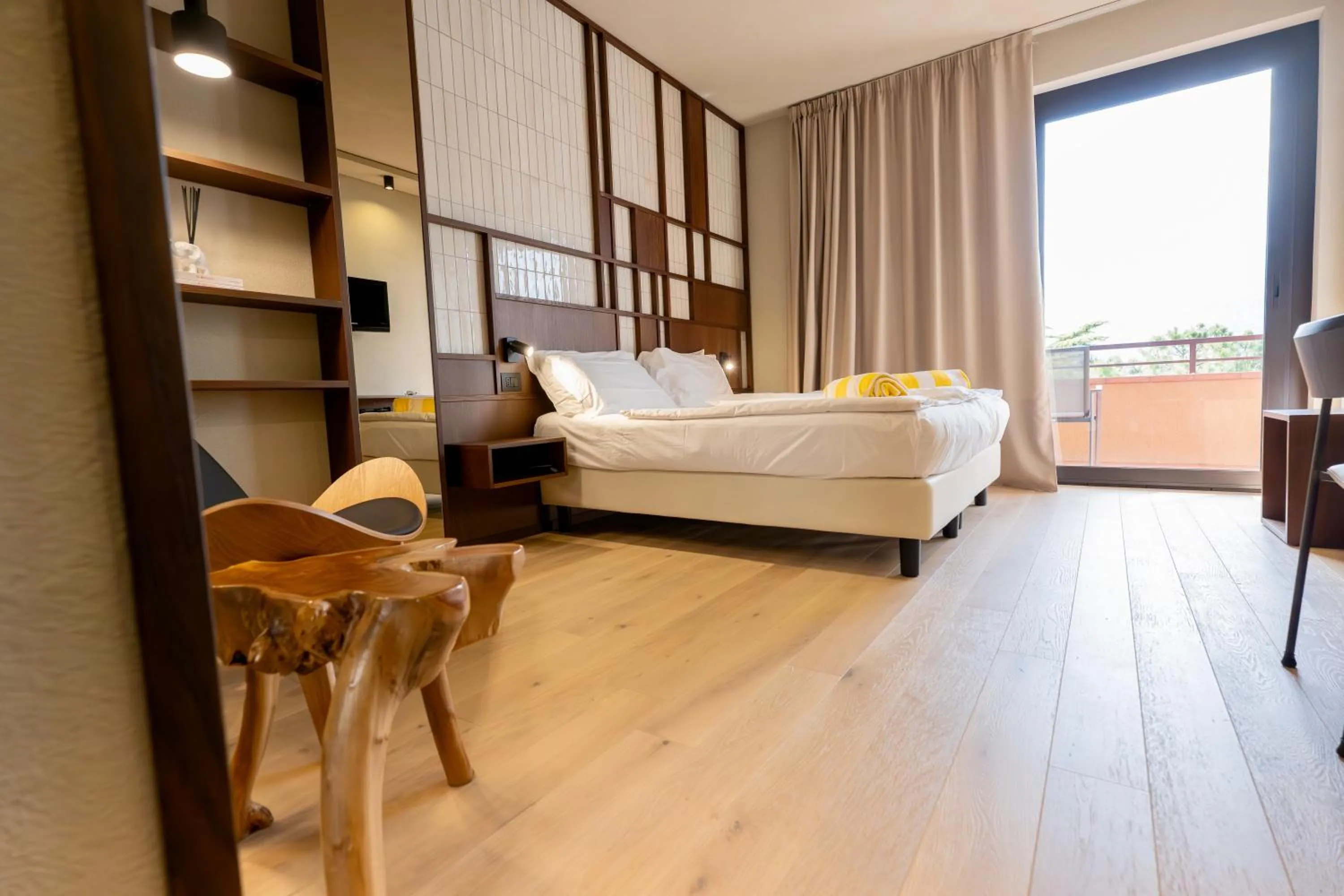 Bedroom, Bed in Hotel Du Lac - Relax Attitude Hotel