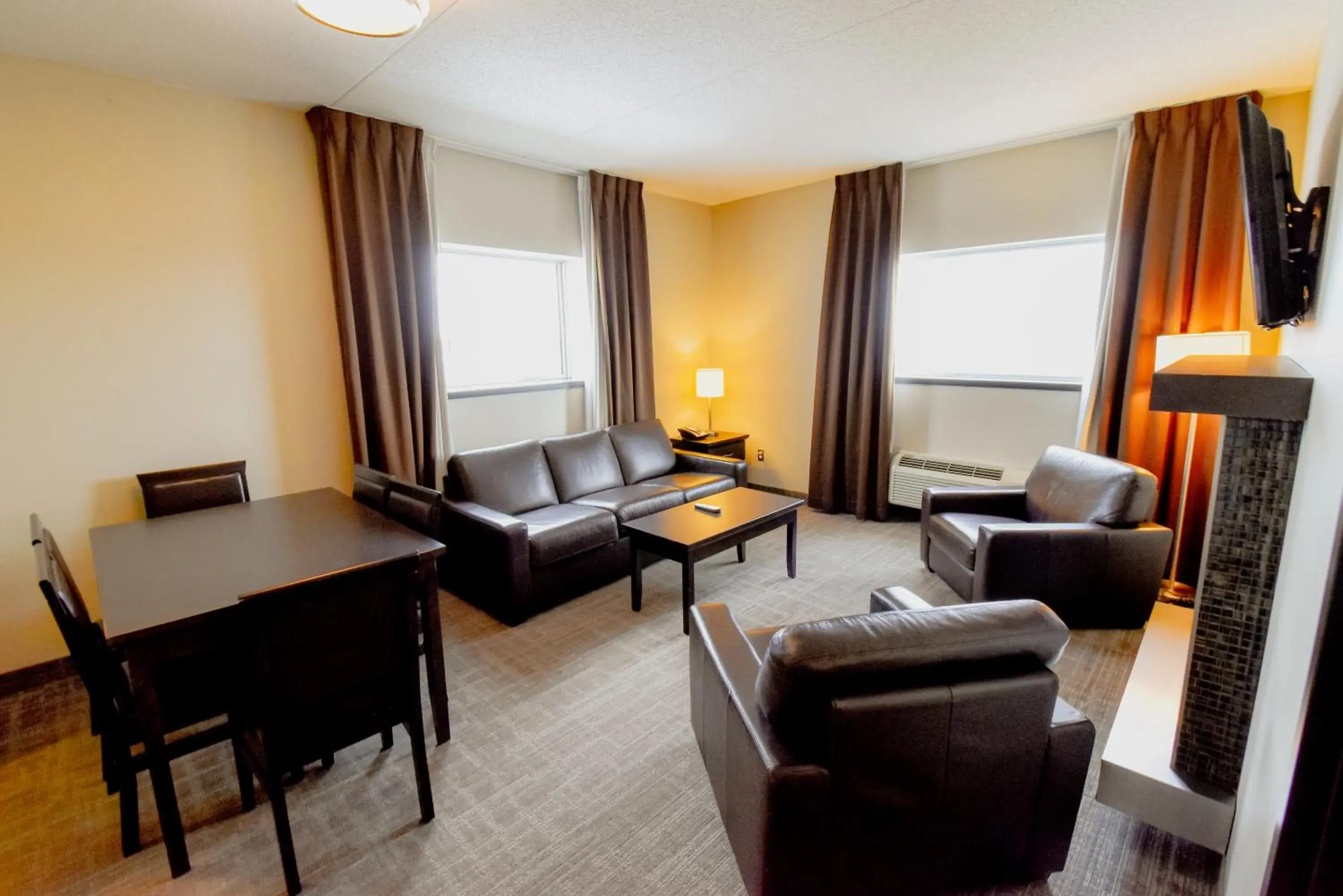 Living room in Canad Inns Health Sciences Centre Living room in Canad Inns Health Sciences Centre