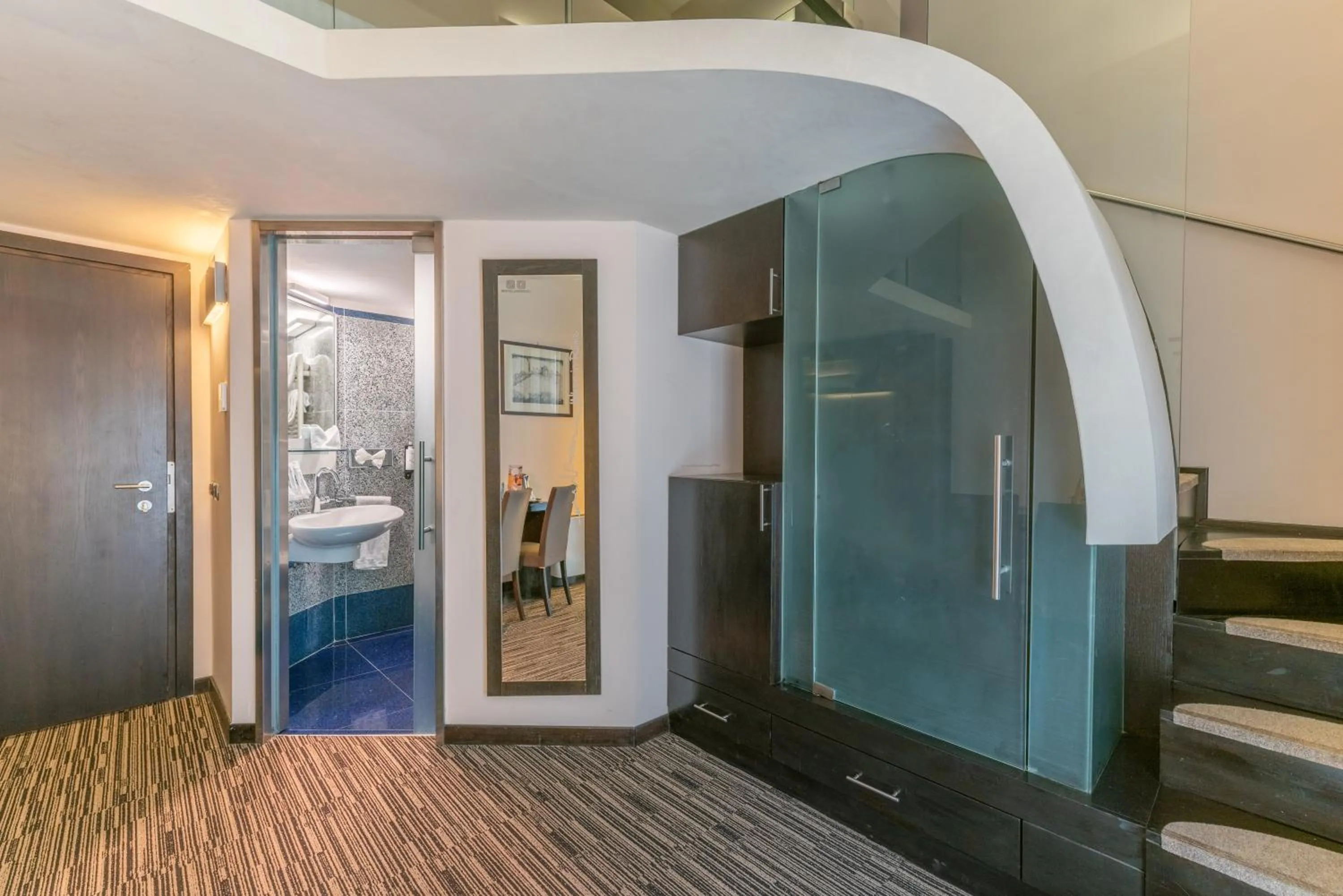 Bedroom in Best Western Plus Hotel Universo