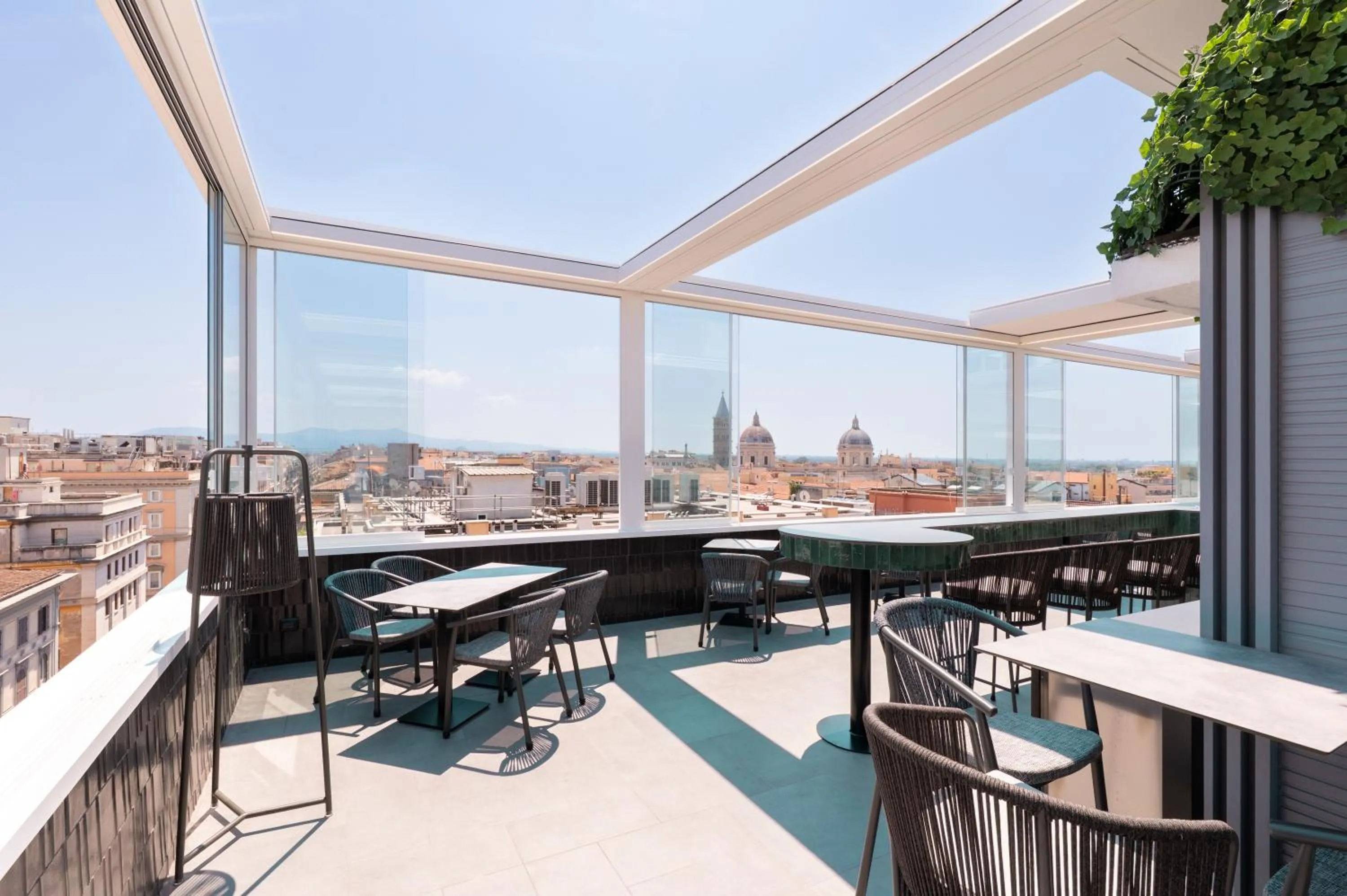 Balcony/Terrace in Best Western Plus Hotel Universo