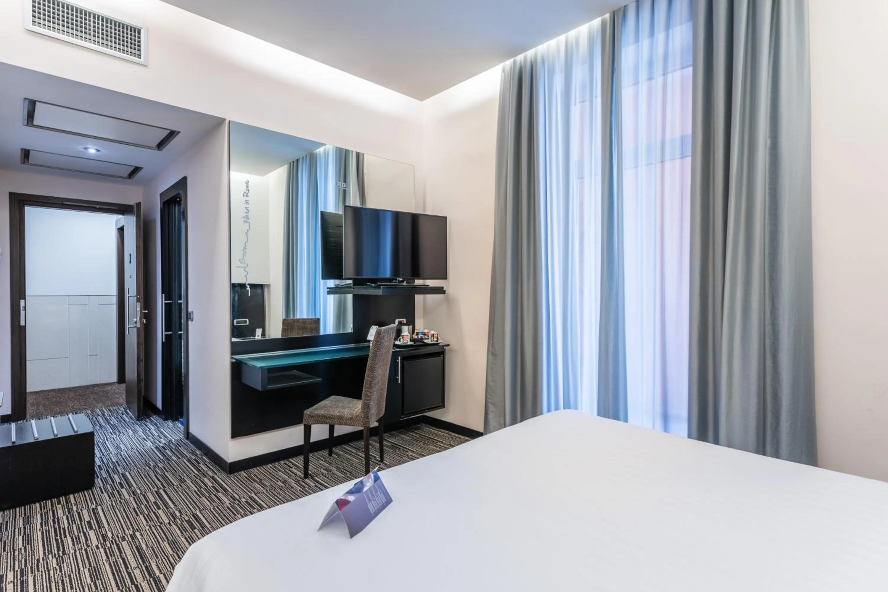 Bedroom, Bed in Best Western Plus Hotel Universo