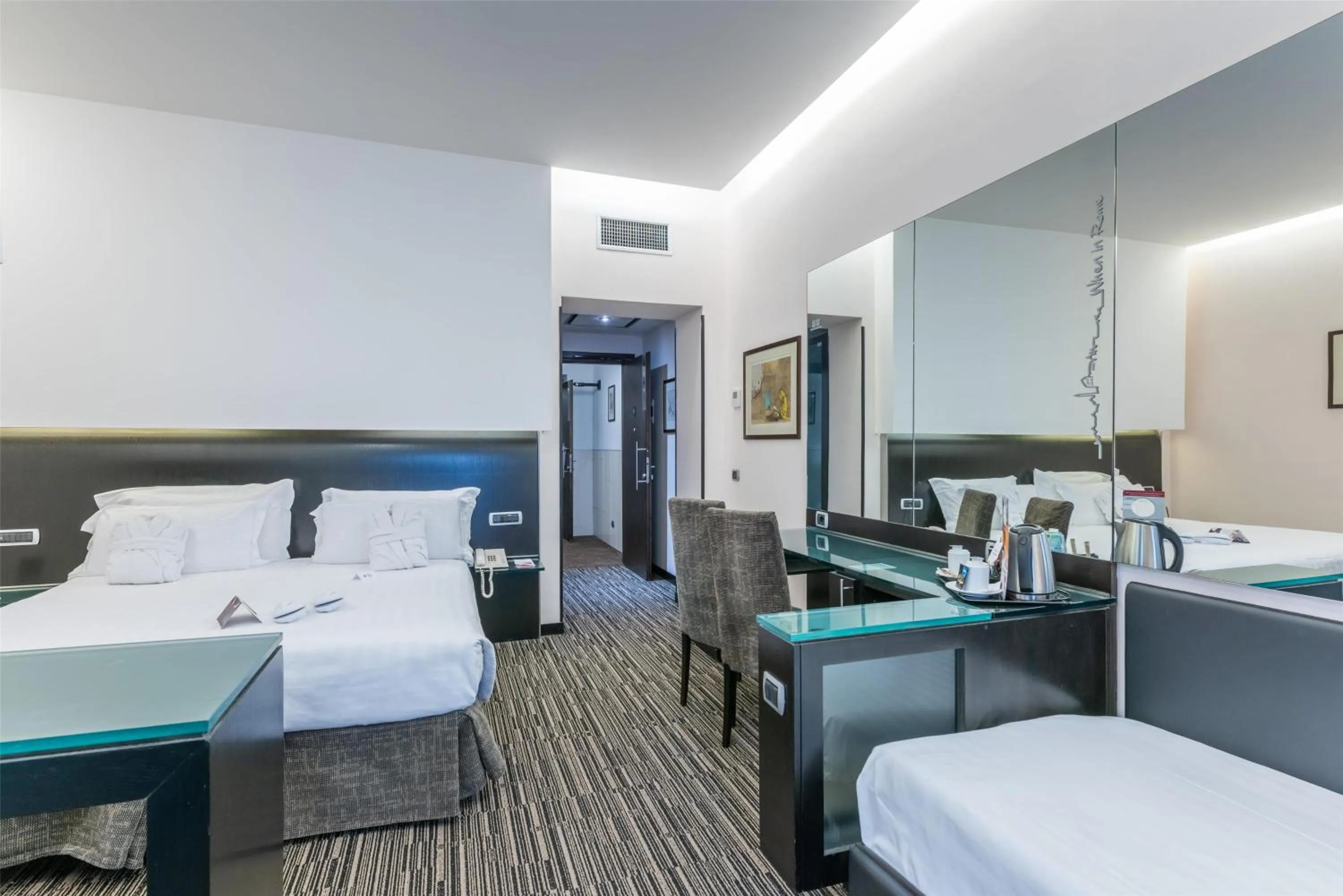 Bedroom, Bed in Best Western Plus Hotel Universo