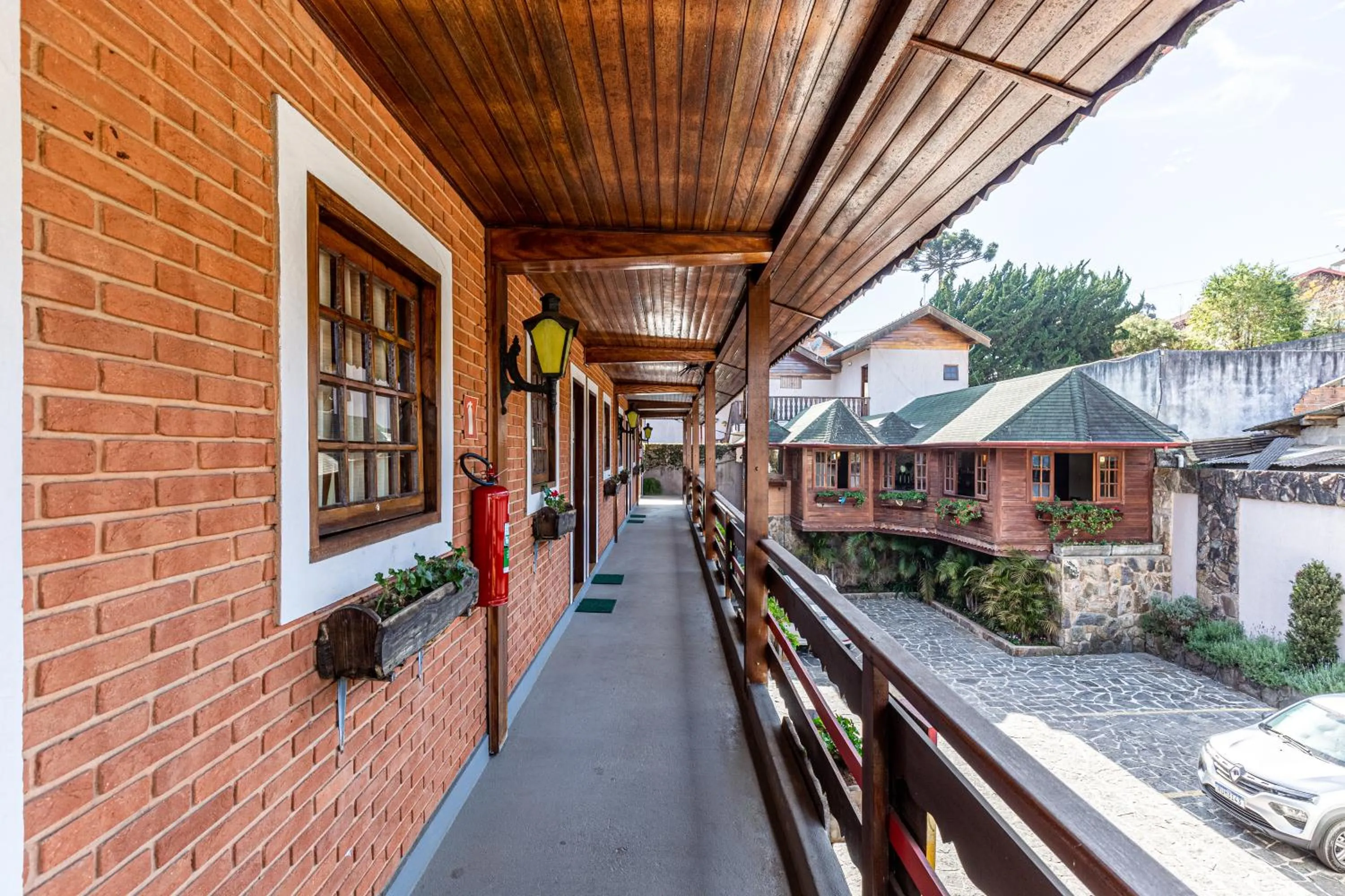 Property building in Pousada Saint Gallen