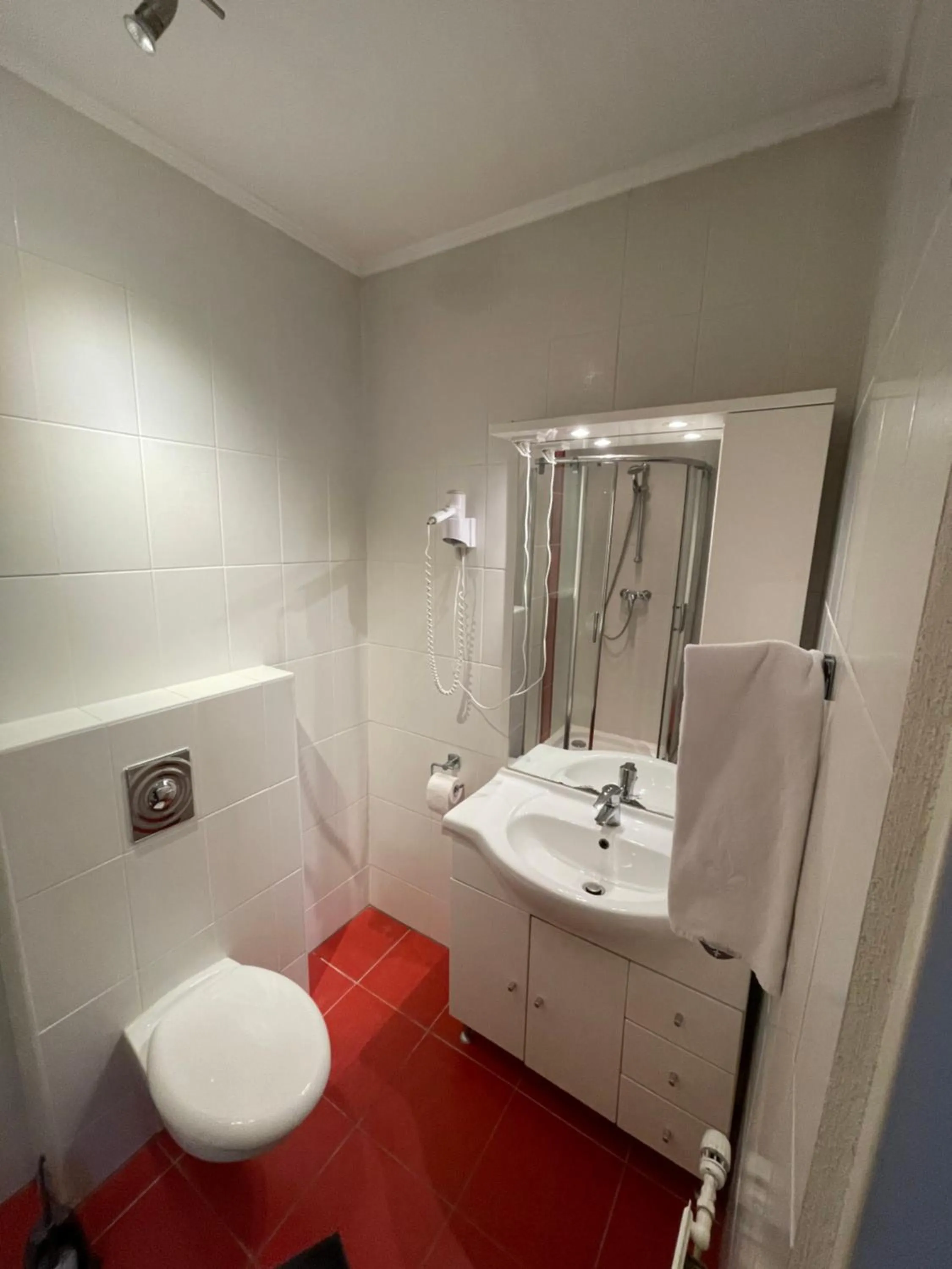 Bathroom in Waldrestaurant VIDA