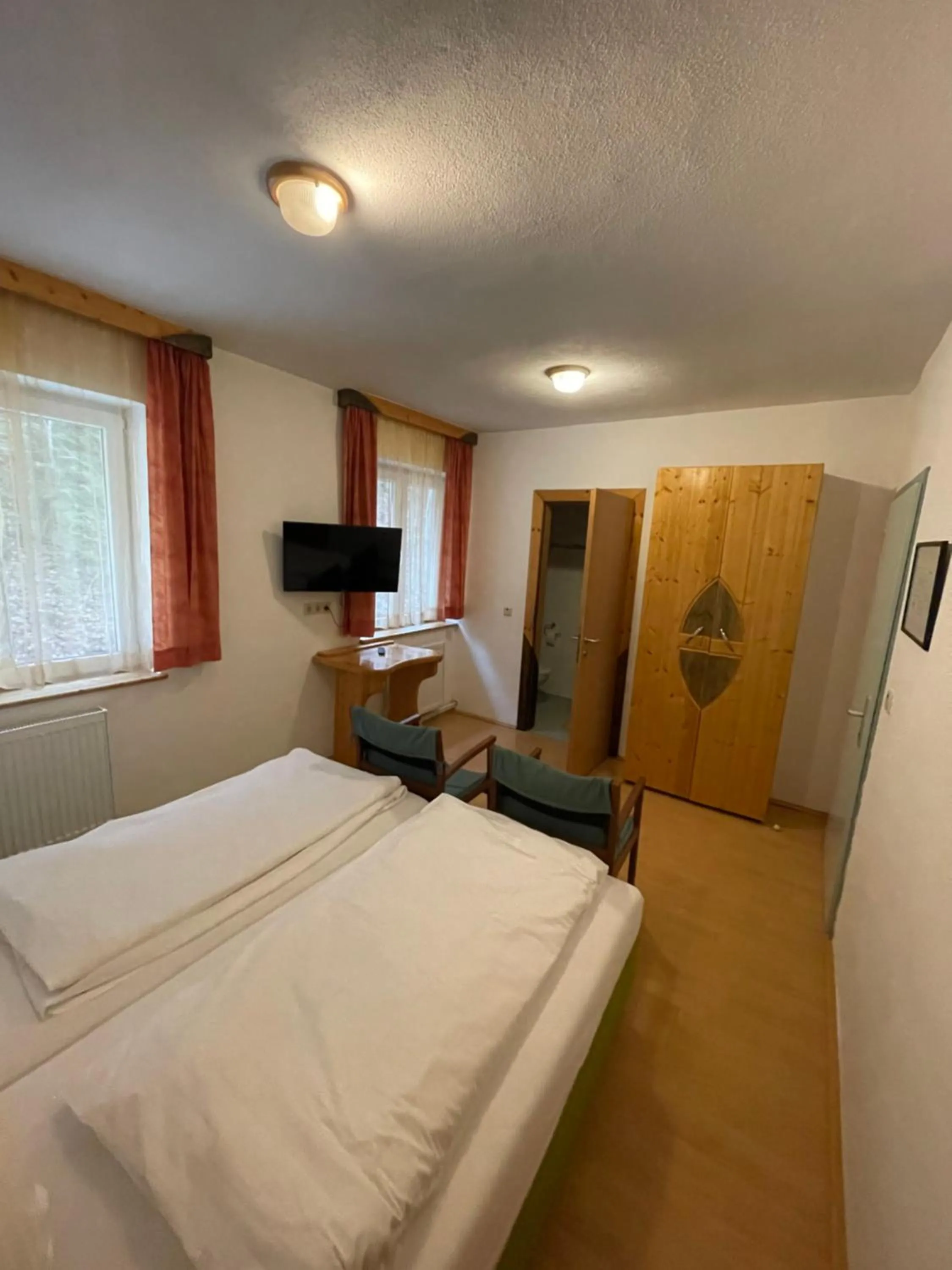 hair dresser, Bed in Waldrestaurant VIDA