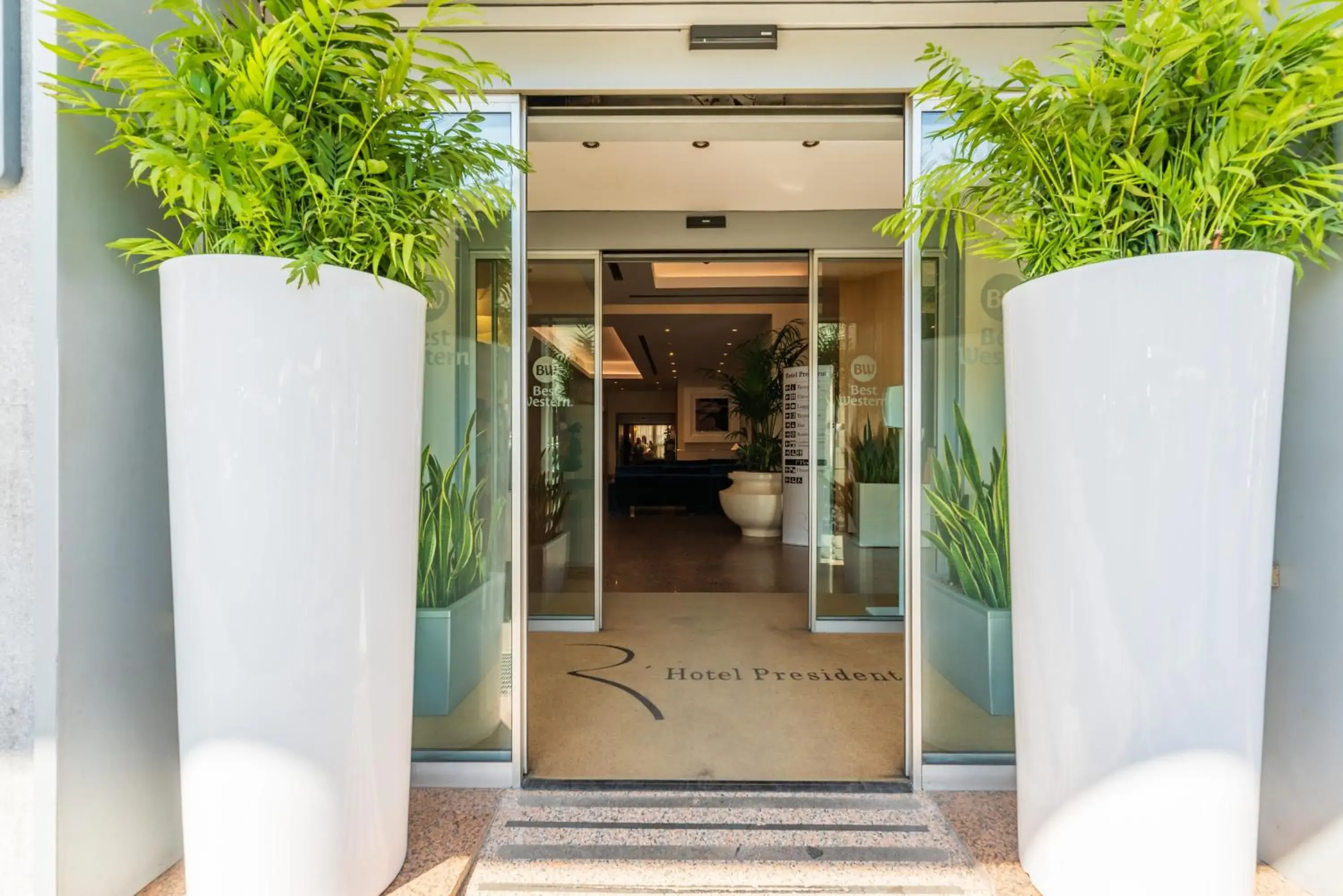 Facade/entrance in Best Western Hotel President - Colosseo Facade/entrance in Best Western Hotel President - Colosseo