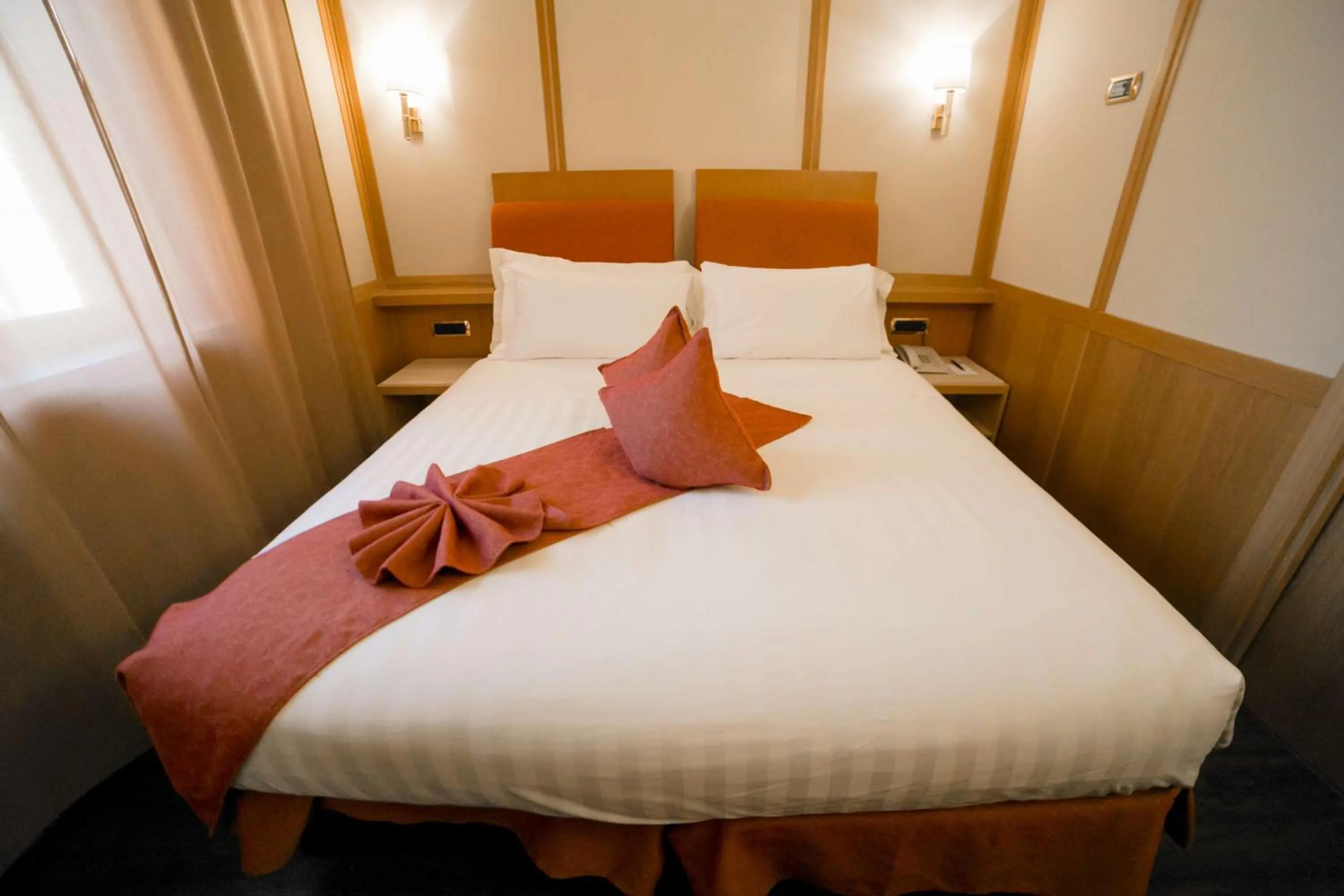 Bedroom, Bed in Best Western Hotel President - Colosseo