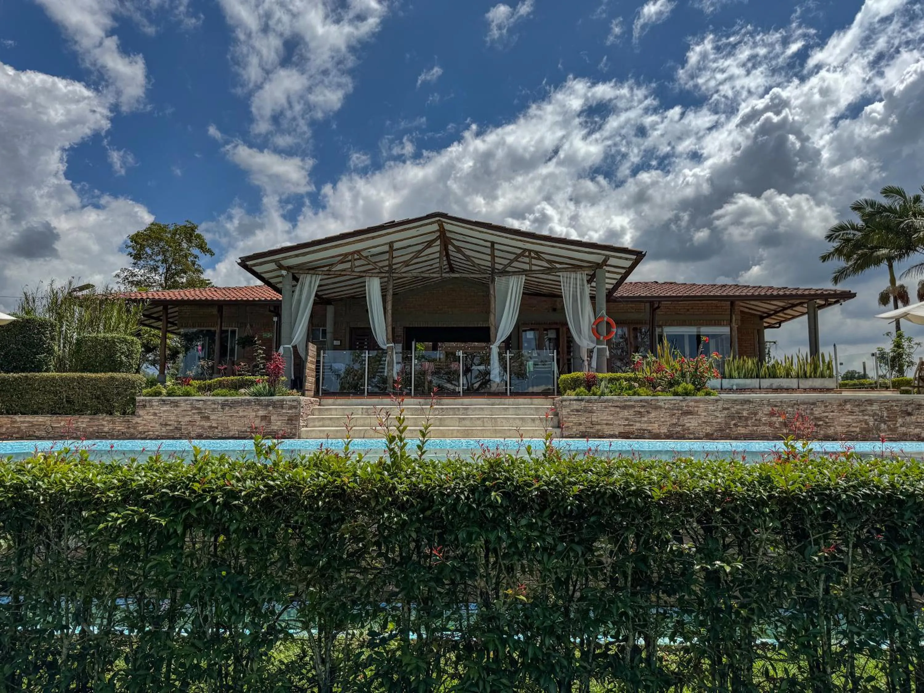 Property building in Finca del Café - Casa Typica