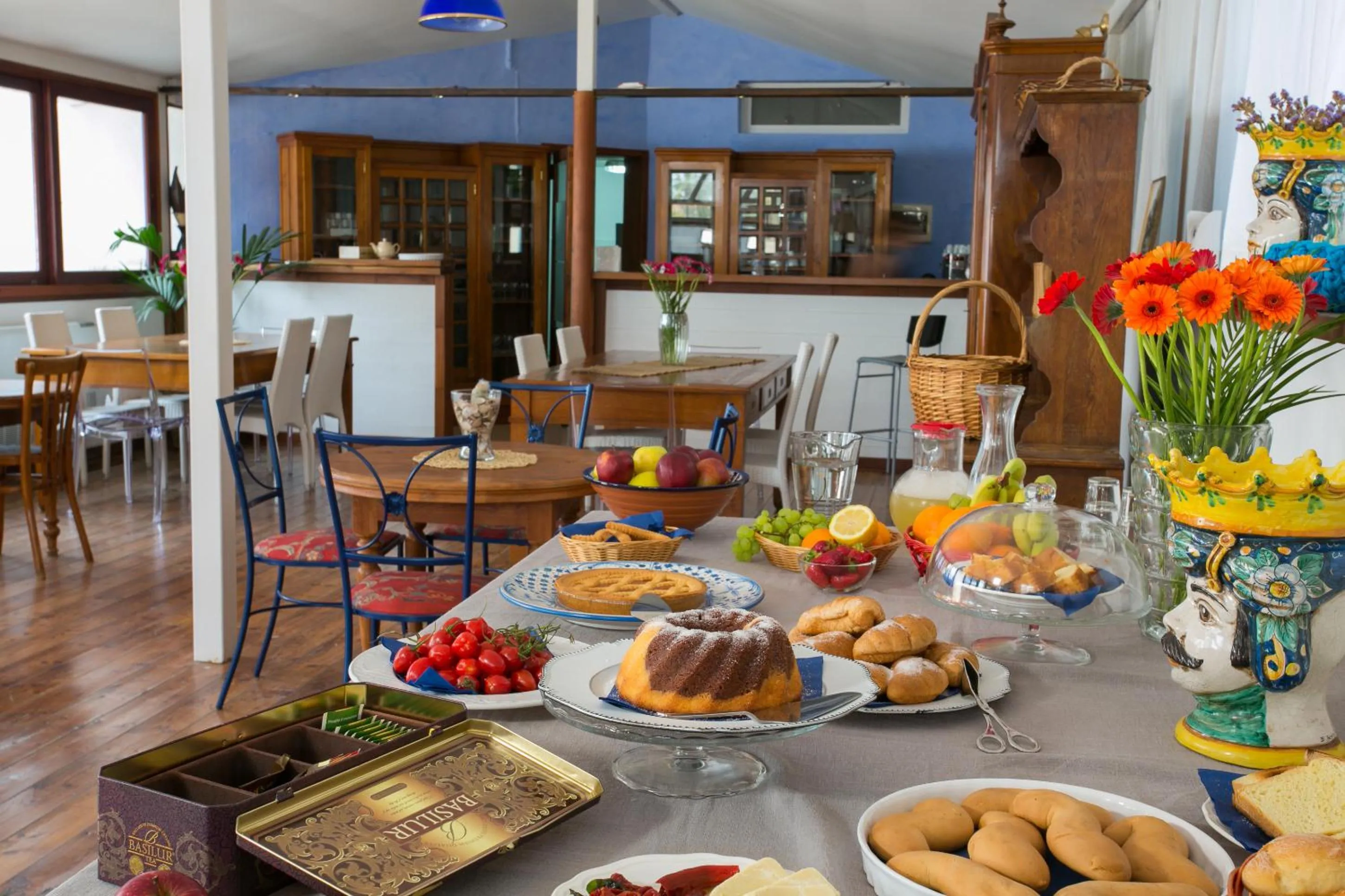 Continental breakfast in Borgo Marino Plemmirio