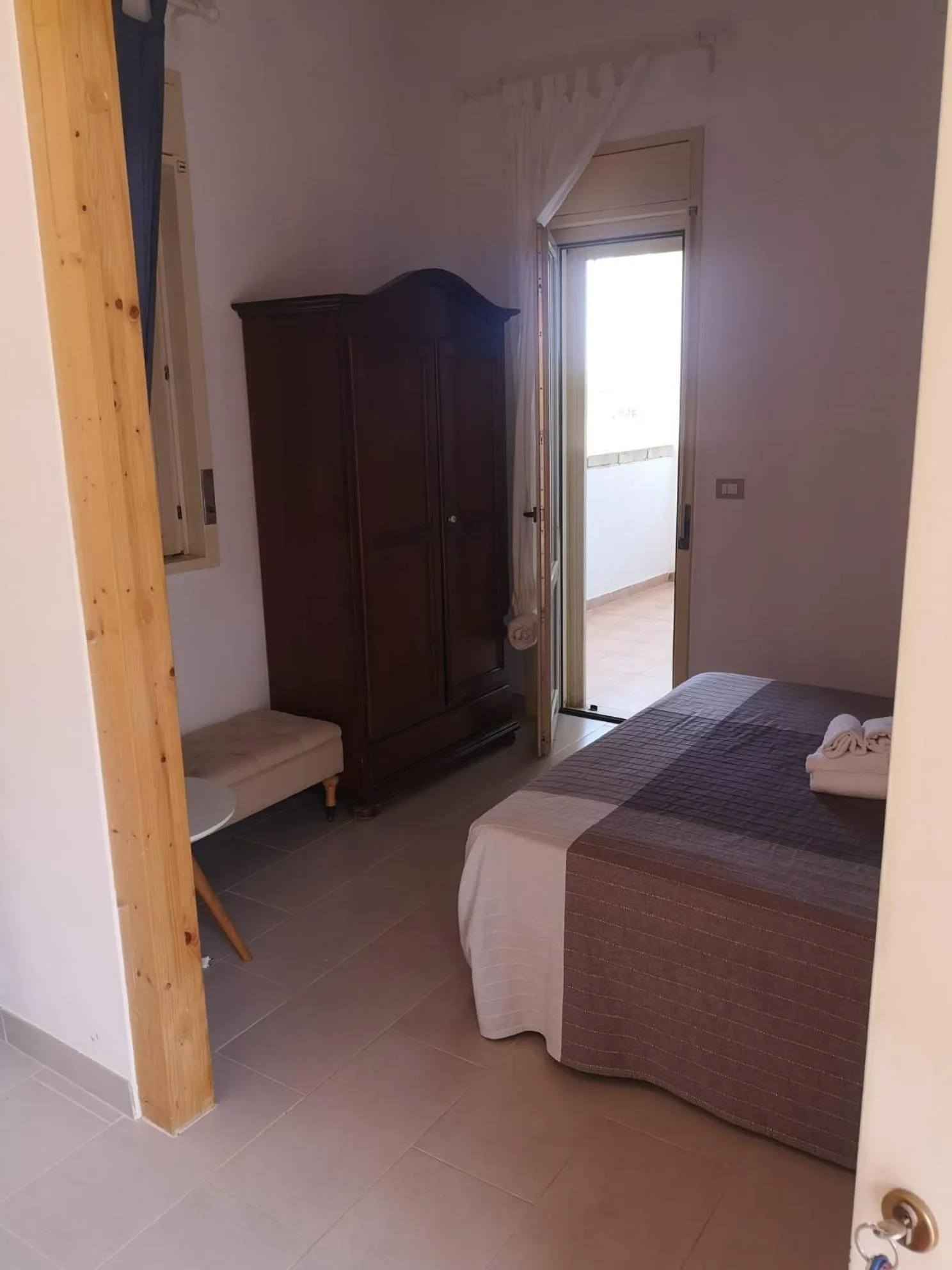 Photo of the whole room, Bed in Borgo Marino Plemmirio