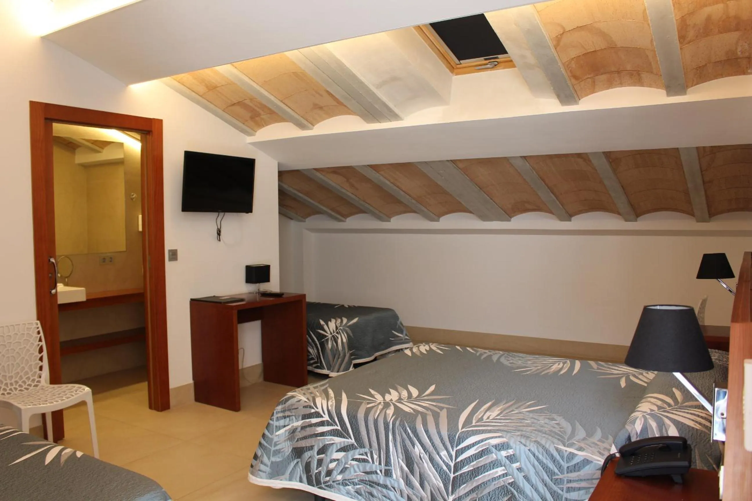 Photo of the whole room in HOTEL ISLA PLANA