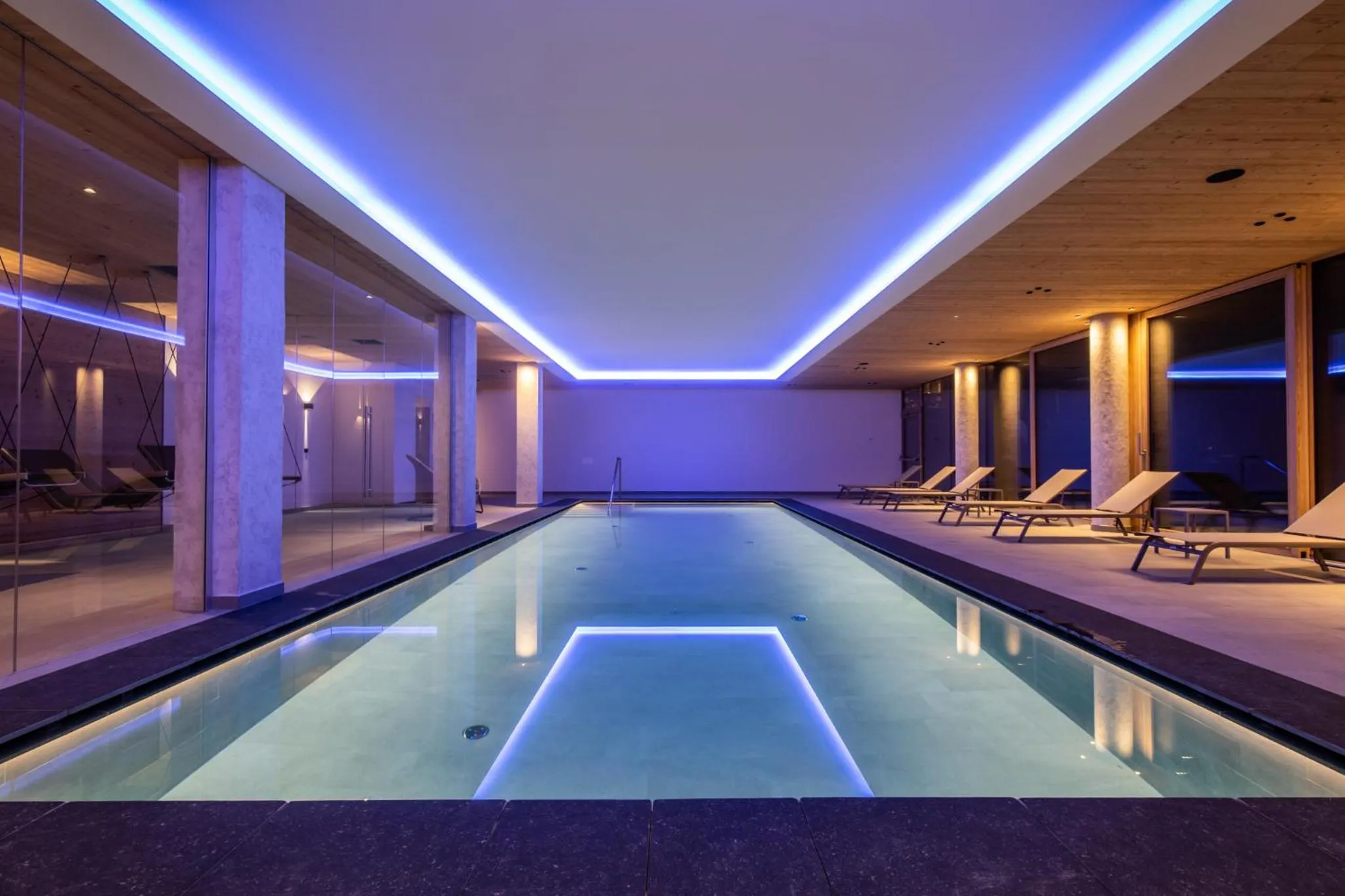 Swimming pool in Monaco Sport Hotel