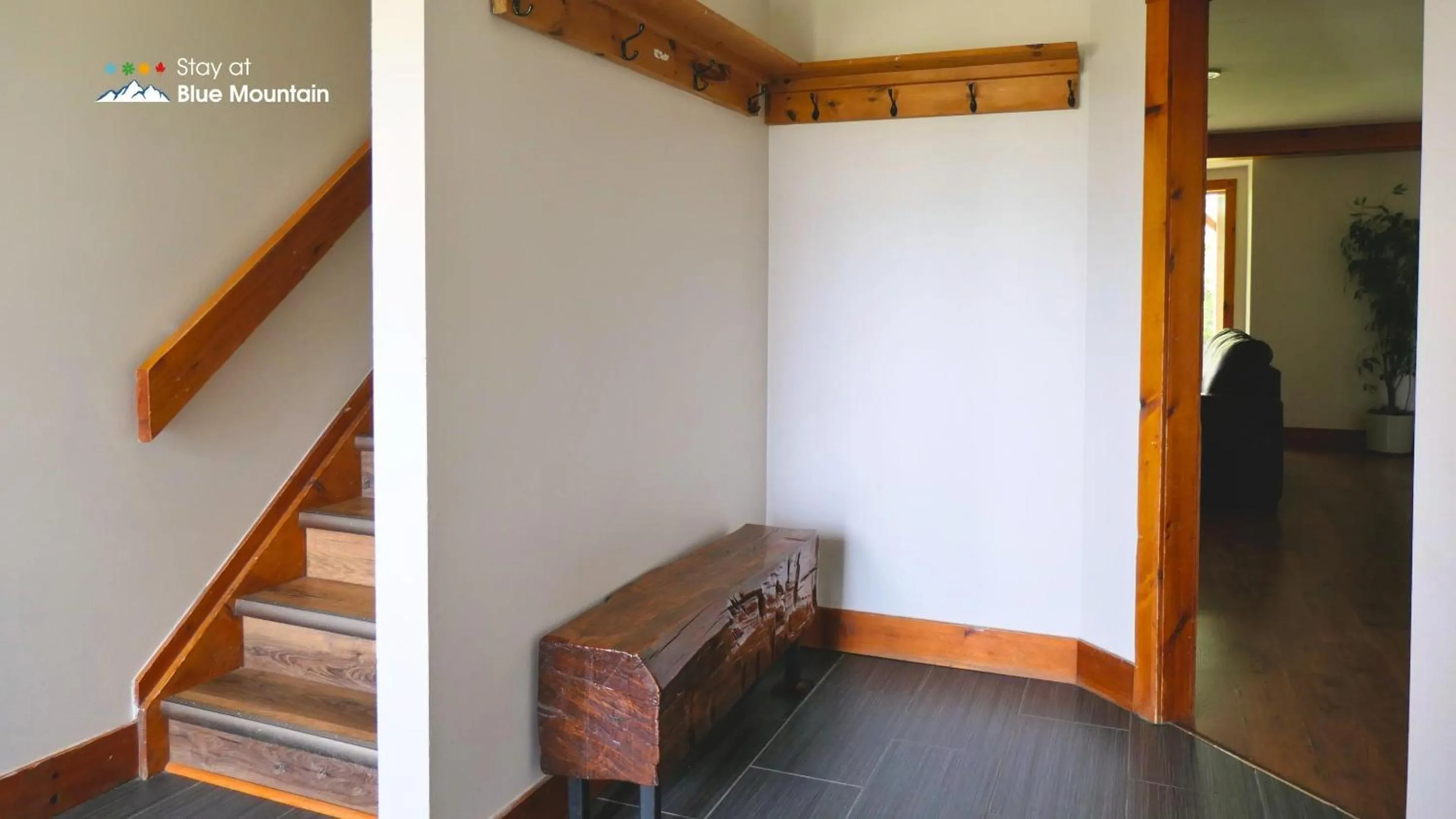 Lobby or reception in Summit Ridge 1