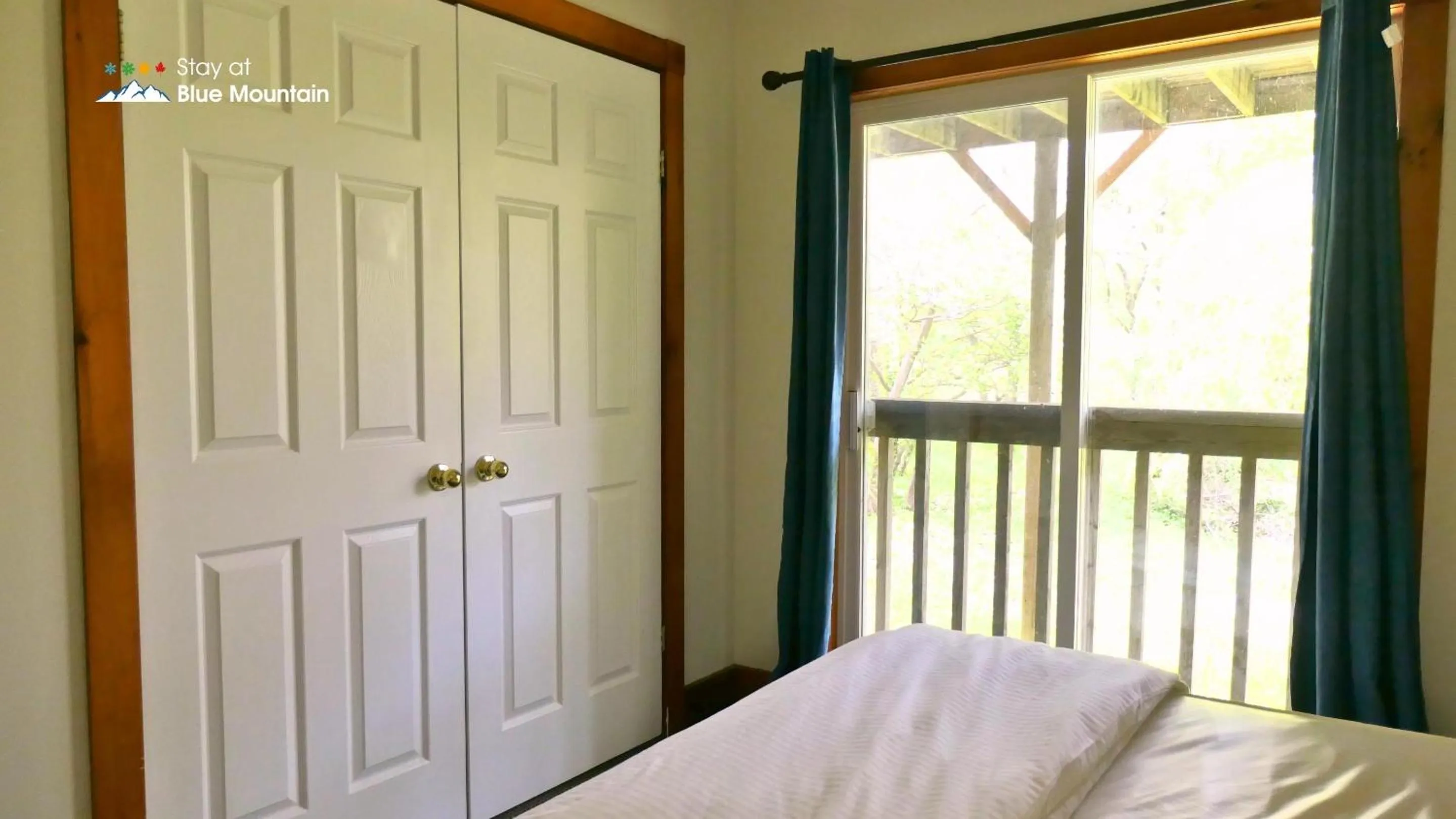 Bedroom in Summit Ridge 1