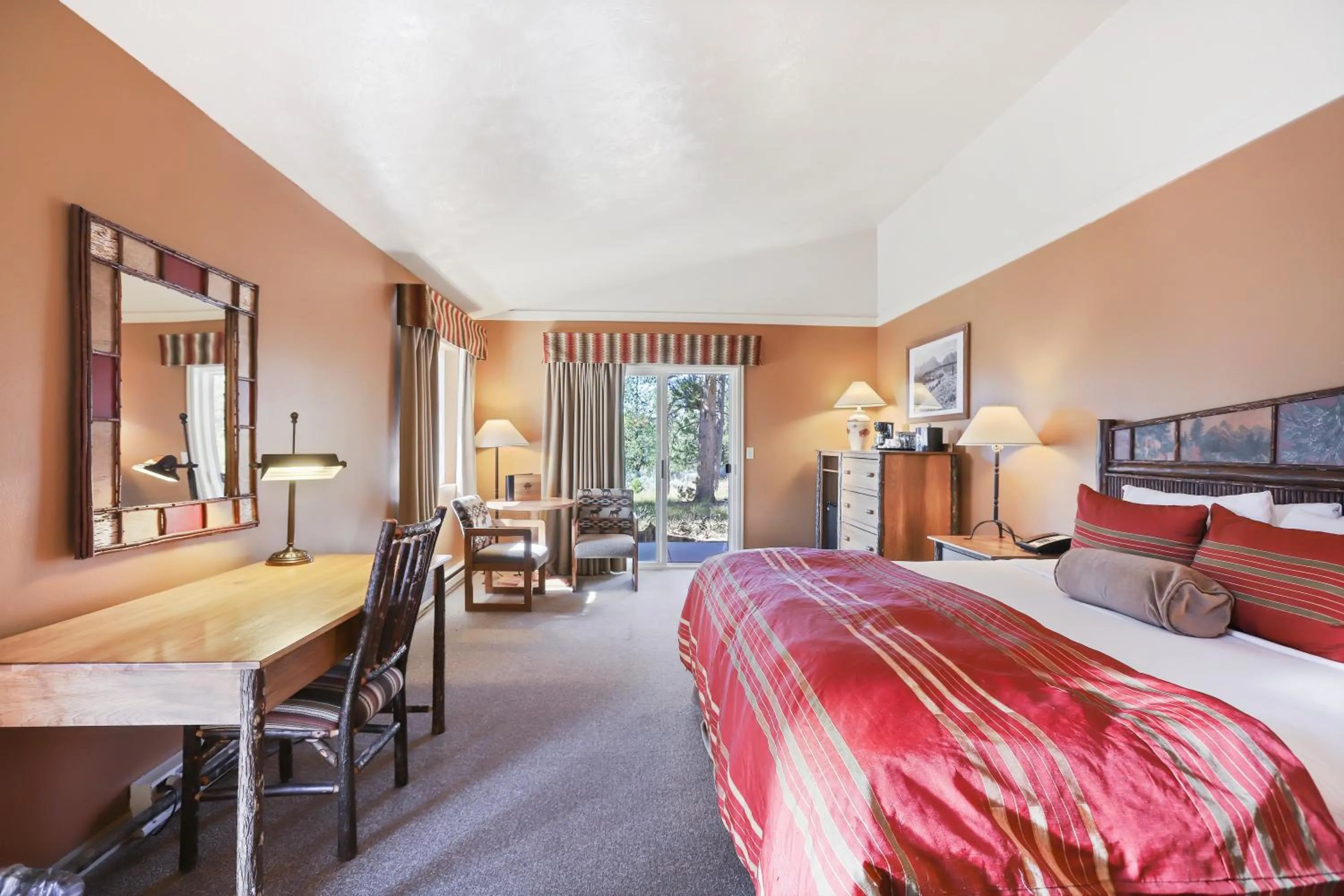 Patio, Bed in Headwaters Lodge & Cabins at Flagg Ranch