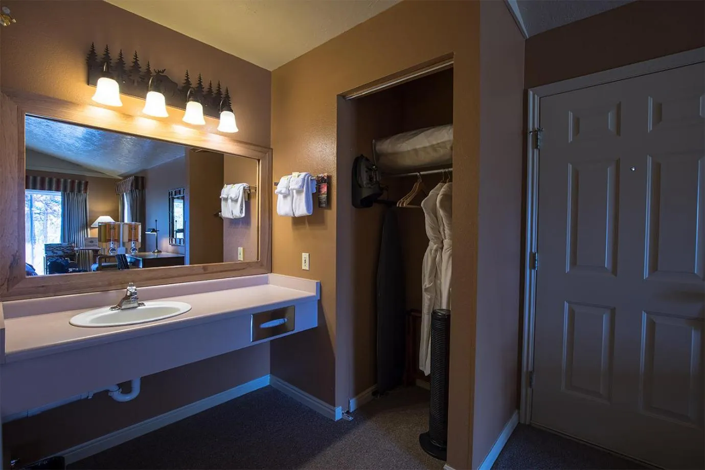 Bathroom in Headwaters Lodge & Cabins at Flagg Ranch